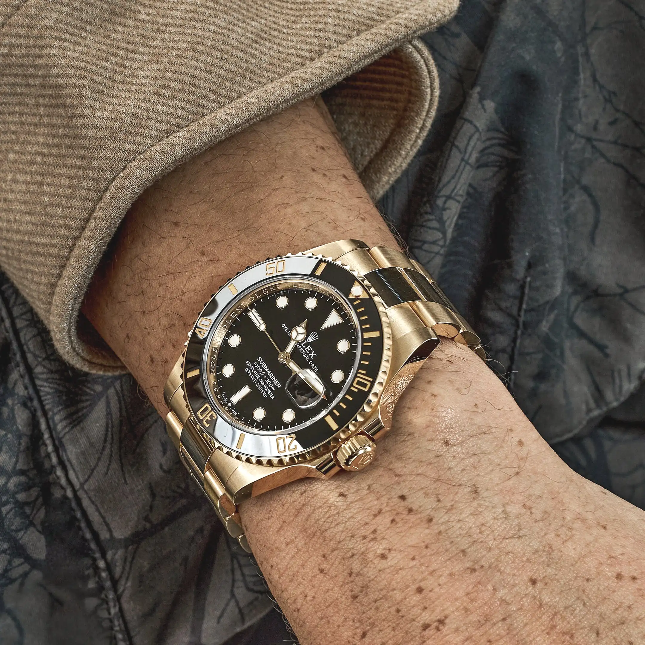 Rolex Submariner Date 126618LN Yellow Gold Black Dial 41mm - Image 2