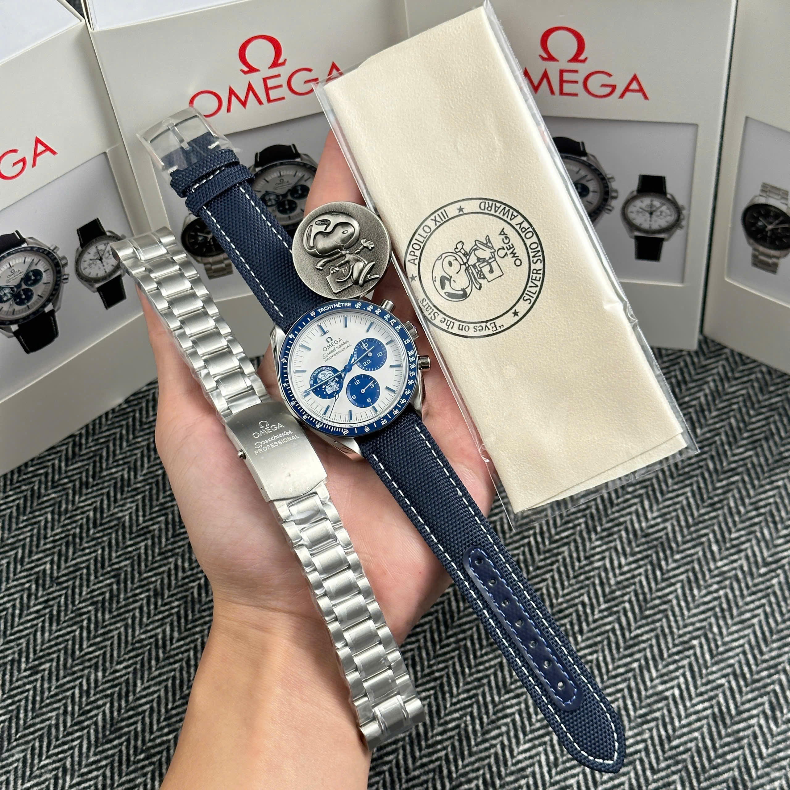 Omega Replica Watch Speedmaster Silver Snoopy 50th Anniversary New 2025 42mm