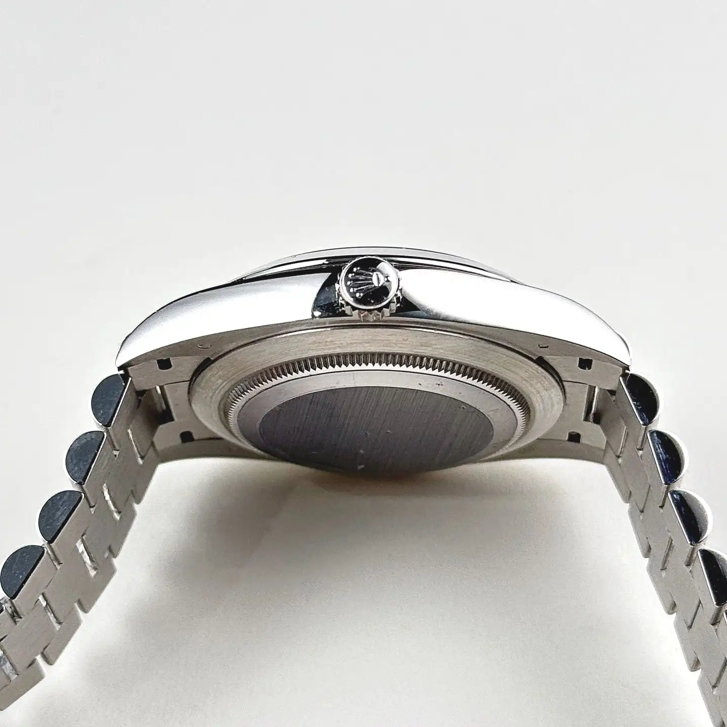 Rolex Day-Date 40 228206 Platinum Olive Green Arabic Dial - Image 11