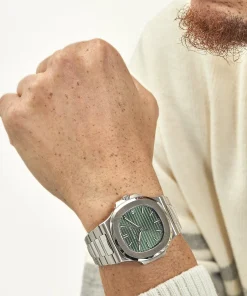 Alternative view of Patek Philippe Nautilus 5711/1A-014 Stainless Steel Green Dial