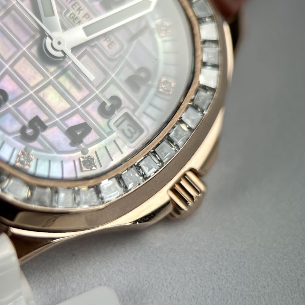Patek Philippe Aquanaut 5072R Gold Wrapped Customs Moissanite Diamonds 35.6mm - Image 8