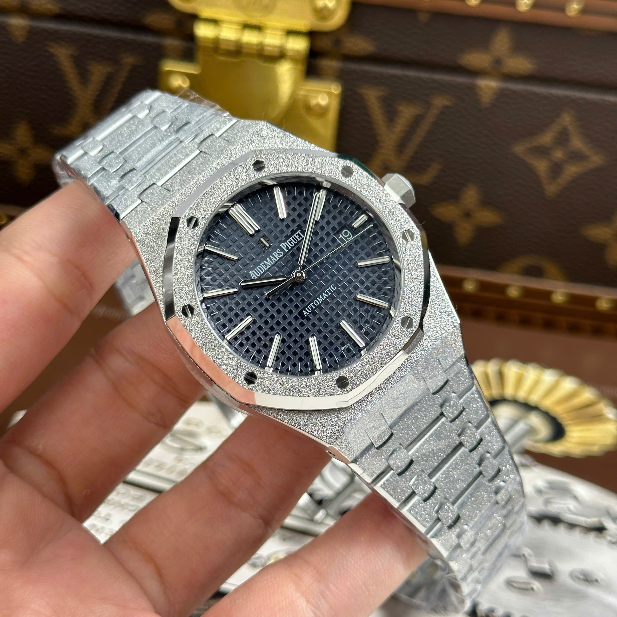 Audemars Piguet Rep11 Watch Royal Oak 15410 Frosted Anthracite Blue Dial Factory APS 41mm - Image 2