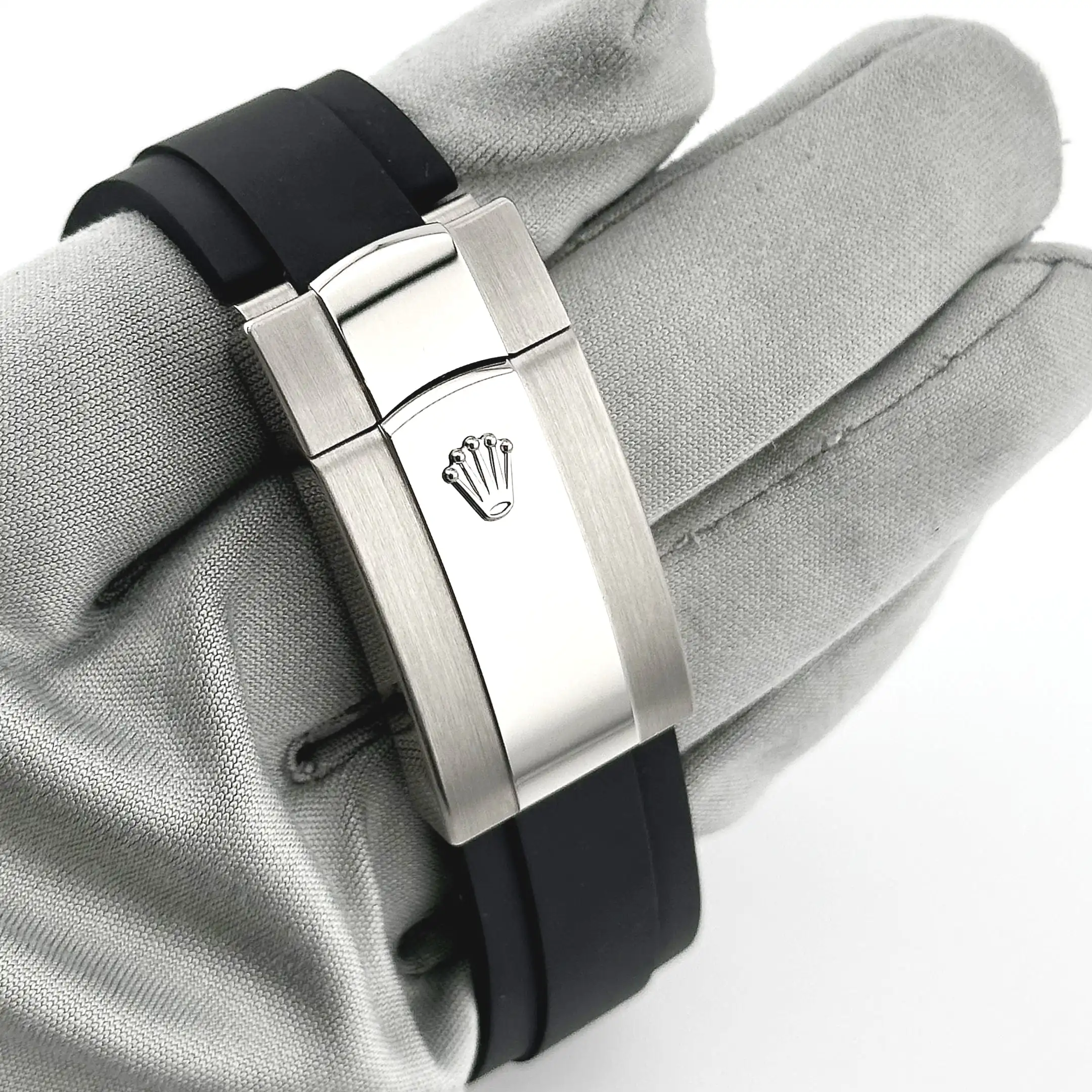 Rolex Sky-Dweller 336239 White Gold Black Dial Oysterflex 42mm - Image 10