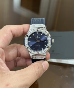 Alternative view of Hublot Classic Fusion Diamonds Blue Dial Watch 38mm