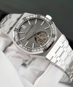 Alternative view of Audemars Piguet Rep11 Royal Oak Selfwinding Flying Tourbillon 26730BC Gray Dial with Baguette Stone 41mm