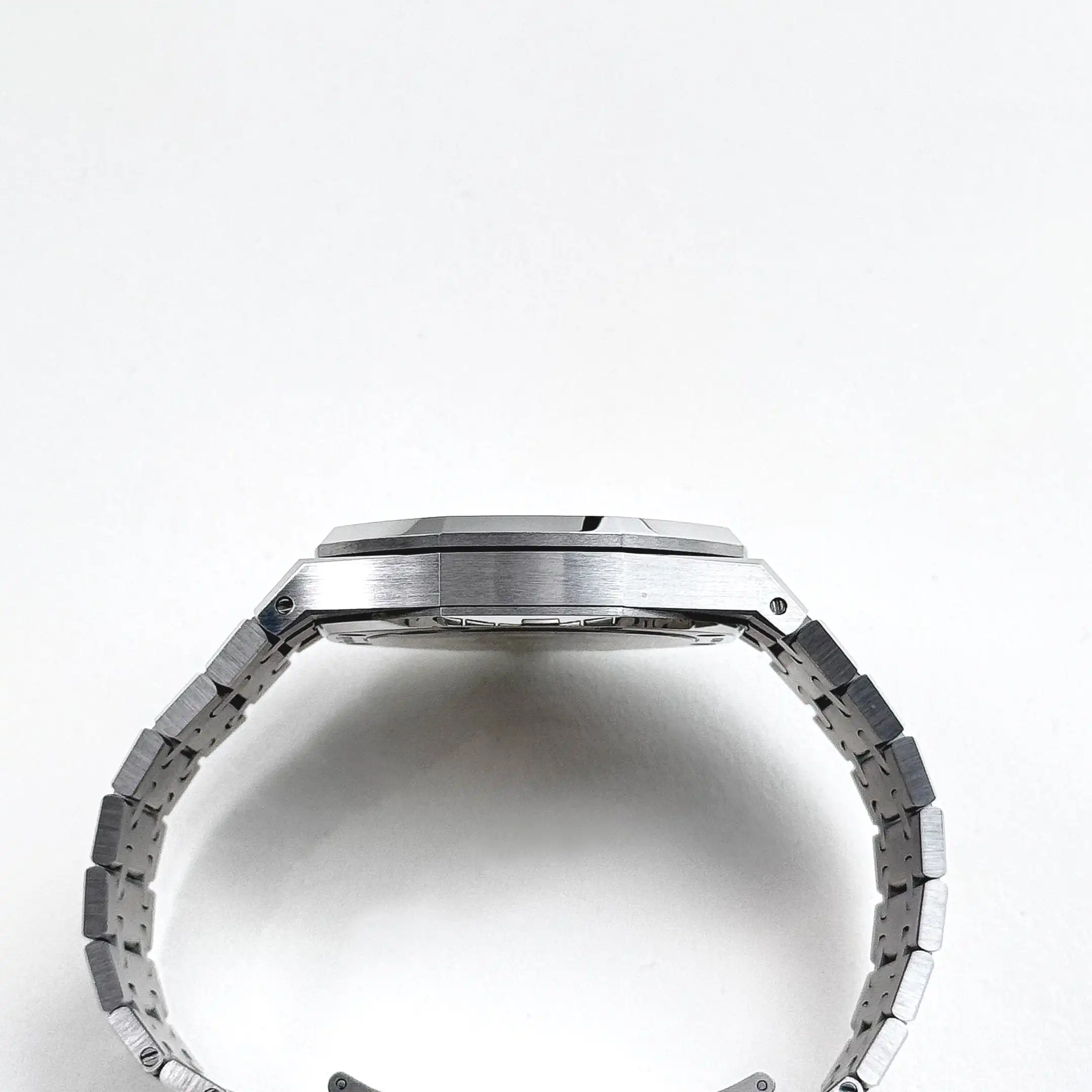 Audemars Piguet Royal Oak 15510ST.OO.1320ST.08 Selfwinding Stainless Steel Silver-toned Dial - Image 8