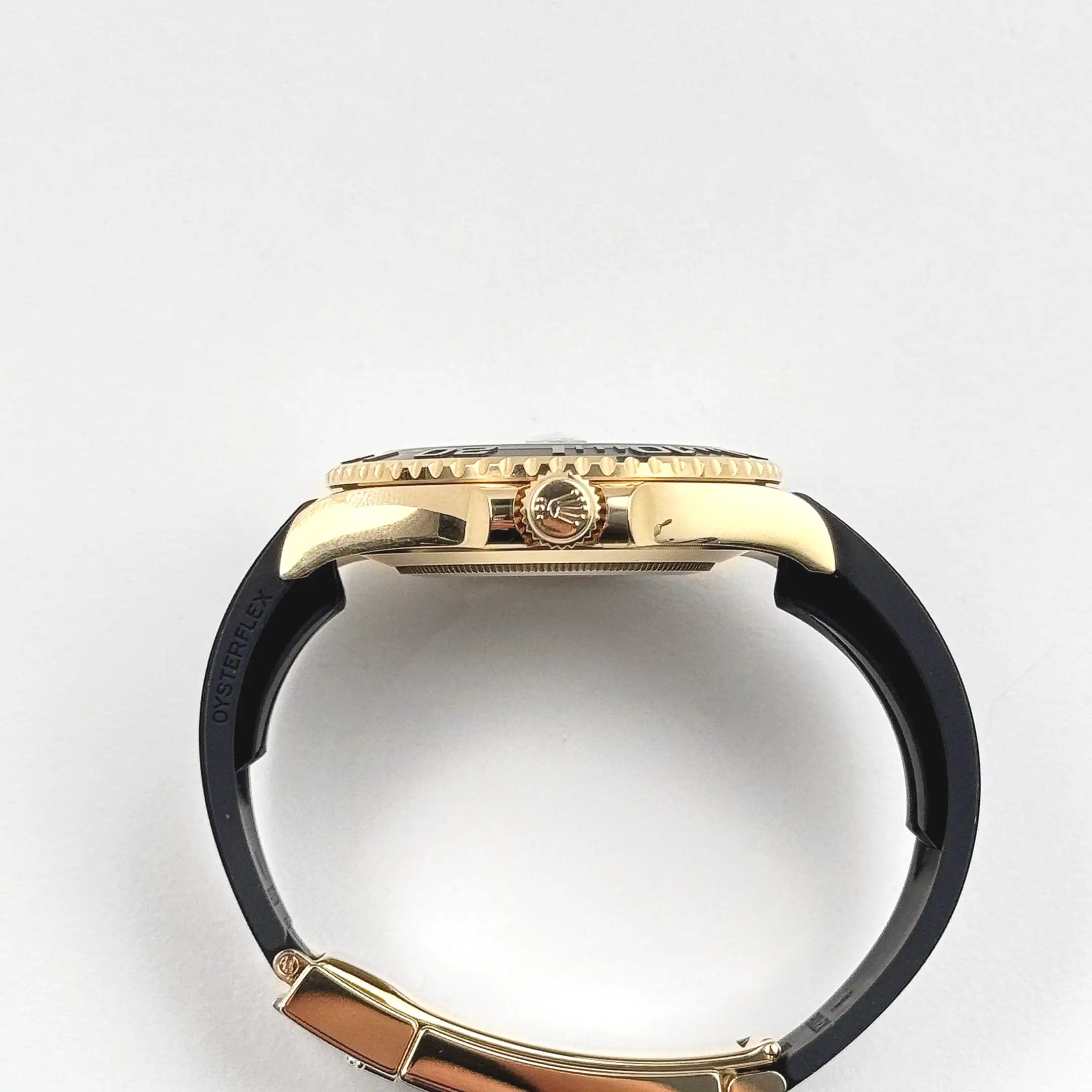 Rolex Yacht-Master 42 226658 Yellow Gold Oysterflex - Image 7