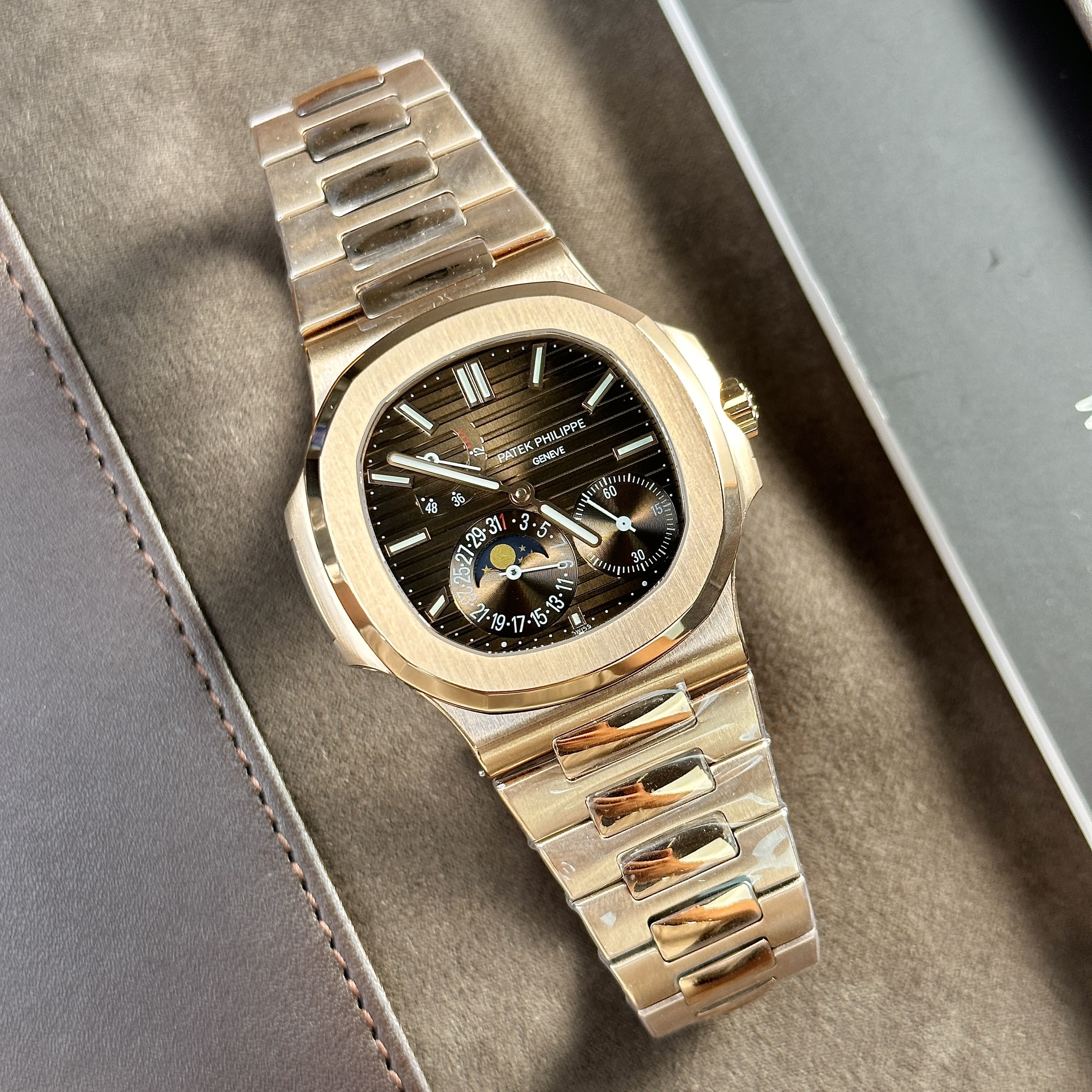 Patek Philippe Nautilus 5712 Watch Chocolate Dial GRF 40mm