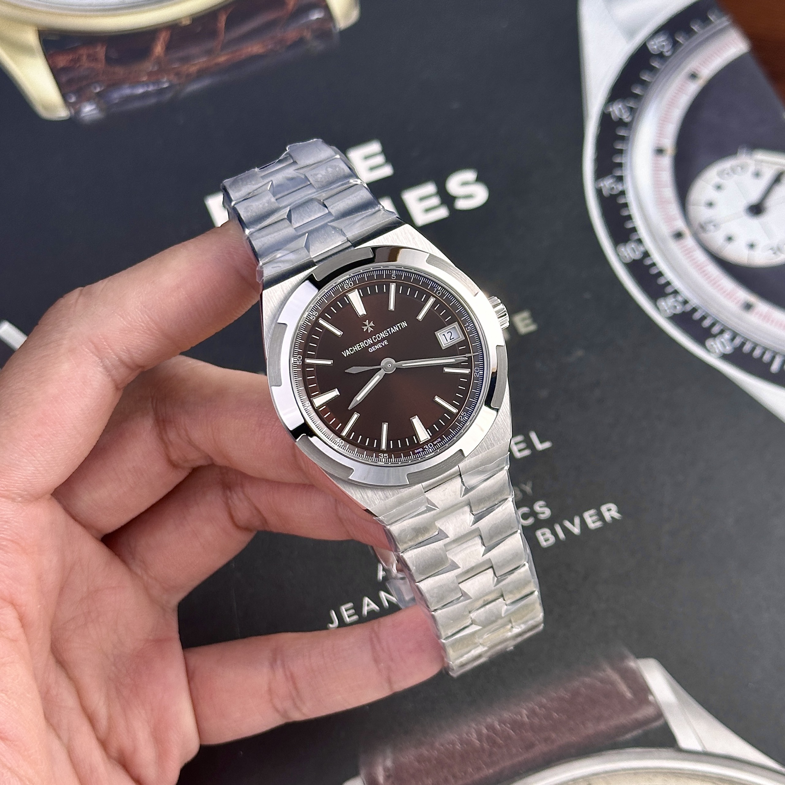 Vacheron Constantin Overseas 4500V Brown Dial Best Replica Watch PPF 41mm - Image 2