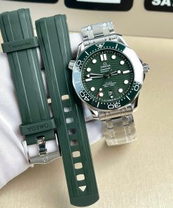 Omega Seamaster Replica Diver 300M Master Chronometer Green Dial 42mm