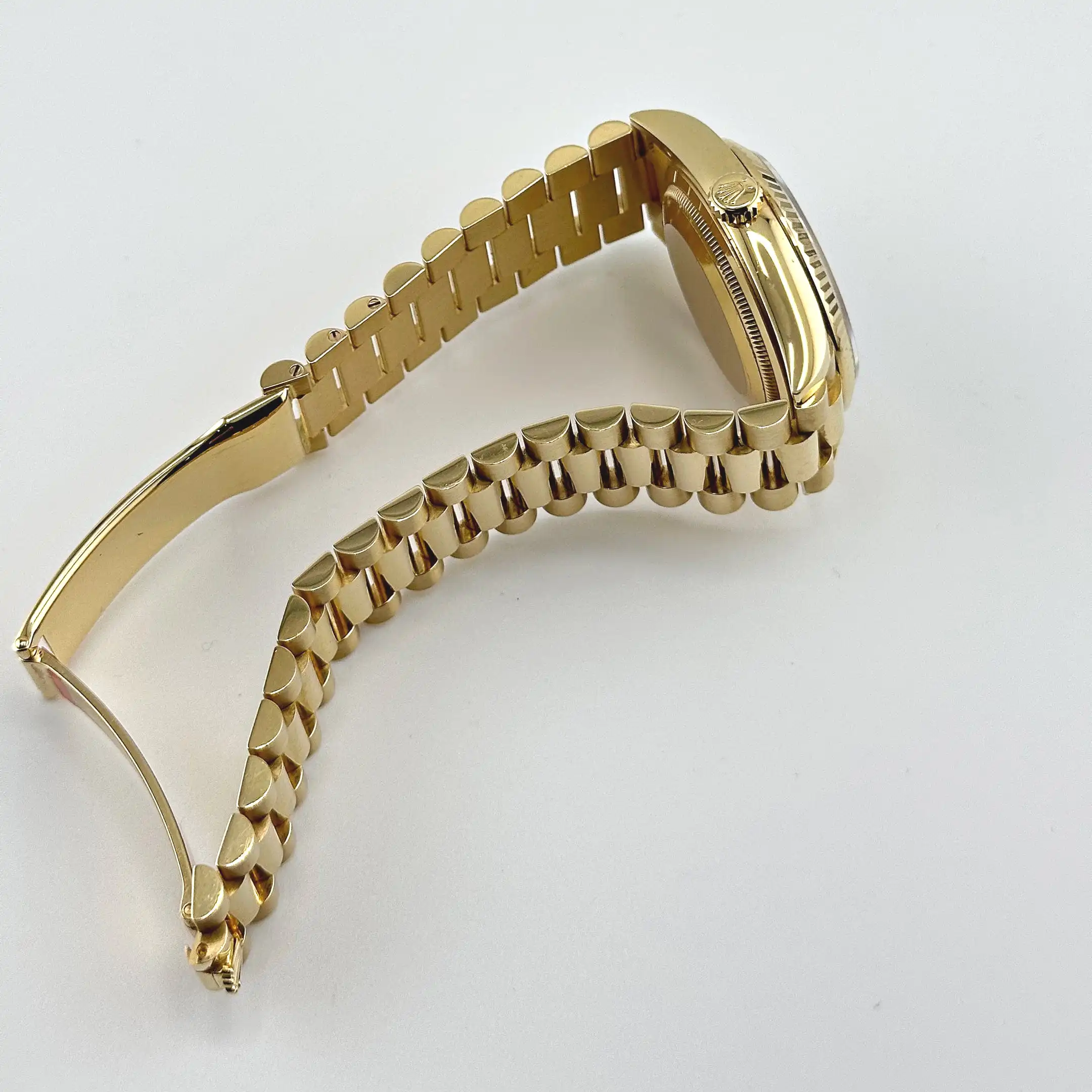 Rolex Day-Date 36 128238 Yellow Gold Green Diamond Dial - Image 7
