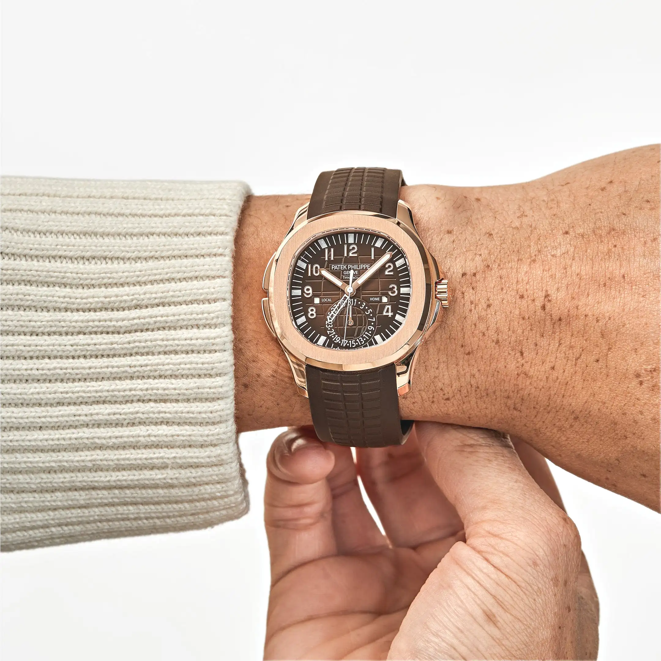 Patek Philippe Aquanaut 5164R-001 ‘Travel Time Tiffany & Co.’ Rose Gold Brown Dial - Image 2