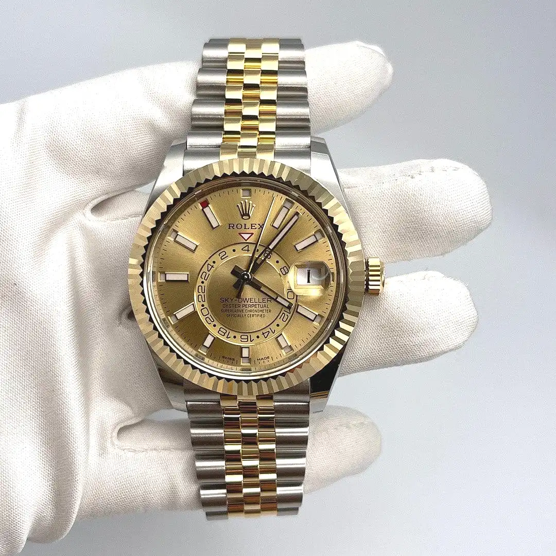 Rolex Sky-Dweller 326933 Stainless Steel Yellow Gold 42mm - Image 3