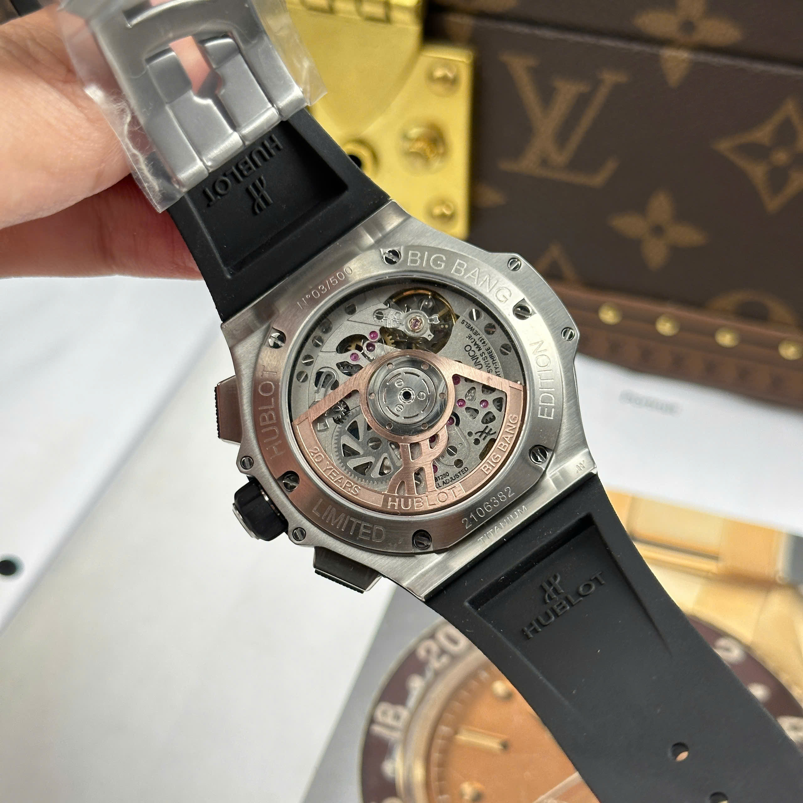 Hublot Big Bang 20th Anniversary Watch Black Ceramic Bezel BBA Factory 43mm - Image 5