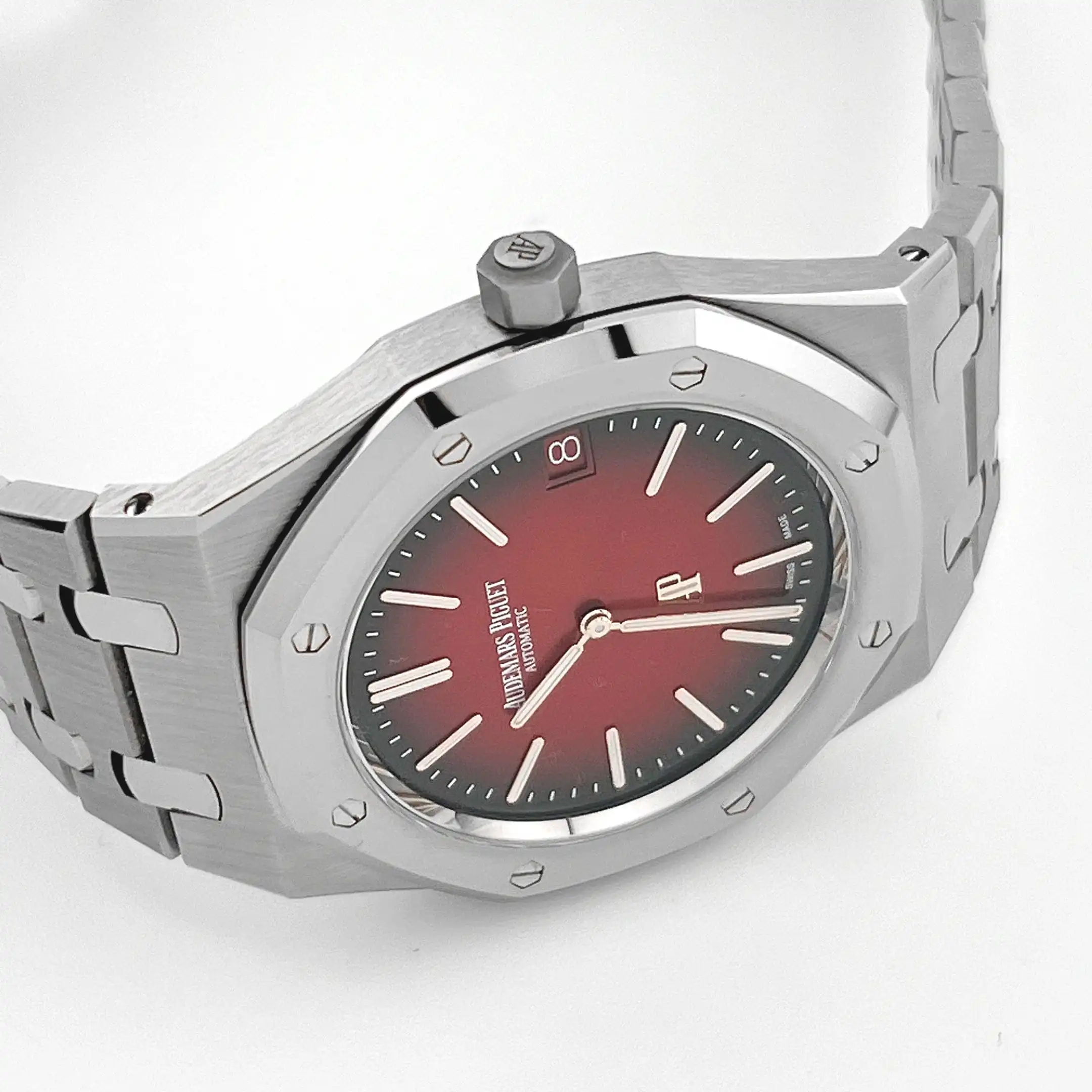 Audemars Piguet Royal Oak 16202XT.OO.1240XT.01 ‘Jumbo’ Extra-Thin Titanium Burgundy Dial - Image 7