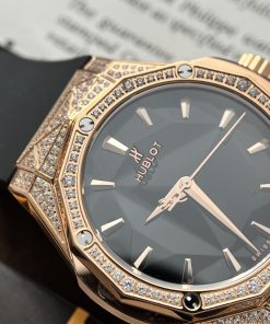 Alternative view of Hublot Rep 11 Watch Classic Fusion Orlinski King Gold Diamonds HB Factory 40mm