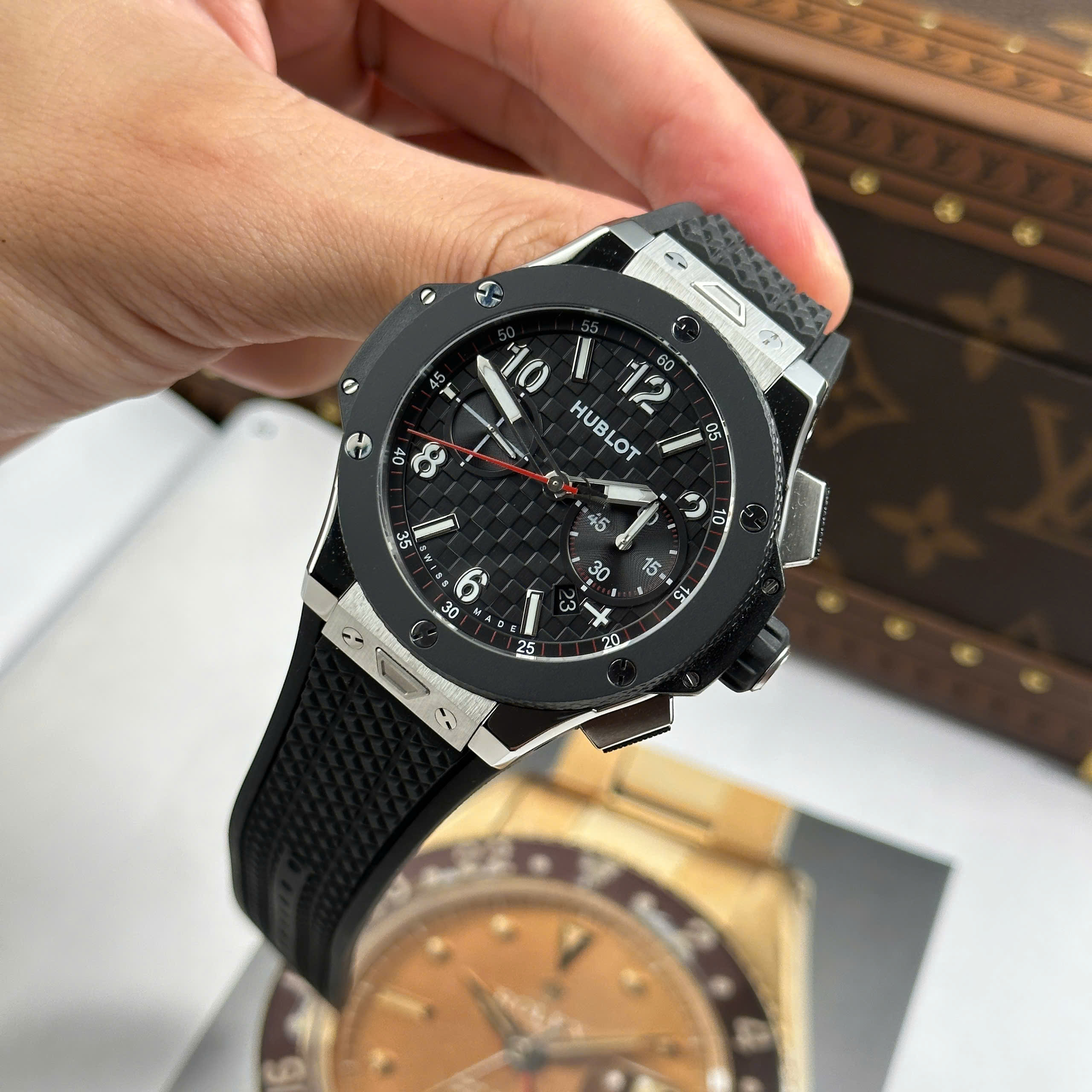 Hublot Big Bang 20th Anniversary Watch Black Ceramic Bezel BBA Factory 43mm - Image 6