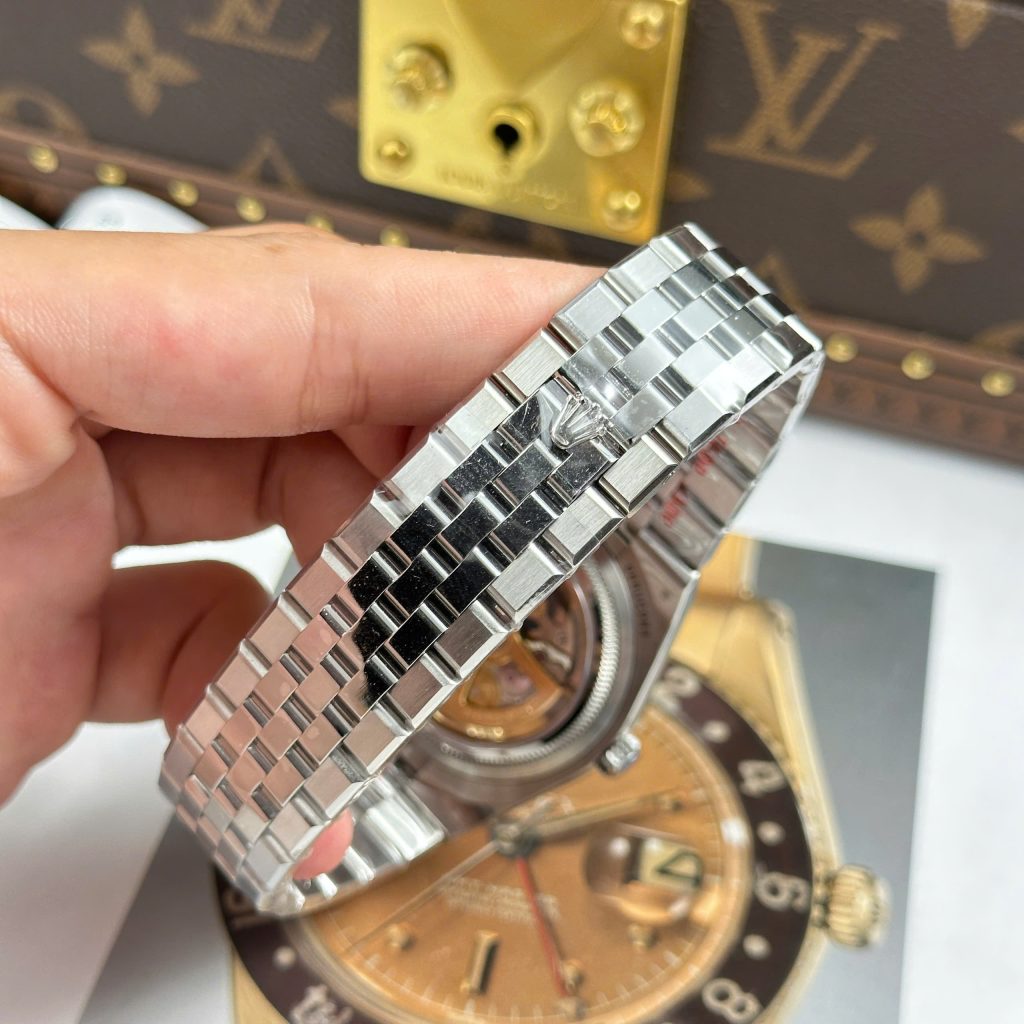 Đồng Hồ Rolex Land-Dweller 127334 Rep11 Mặt Trắng Hoạ Tiết Tổ Ong 40mm