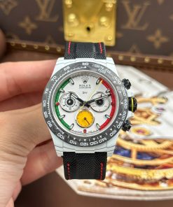 Rolex Daytona DiW Ferrari Crafted White Carbon Case Ultralightweight 57 Grams 40mm