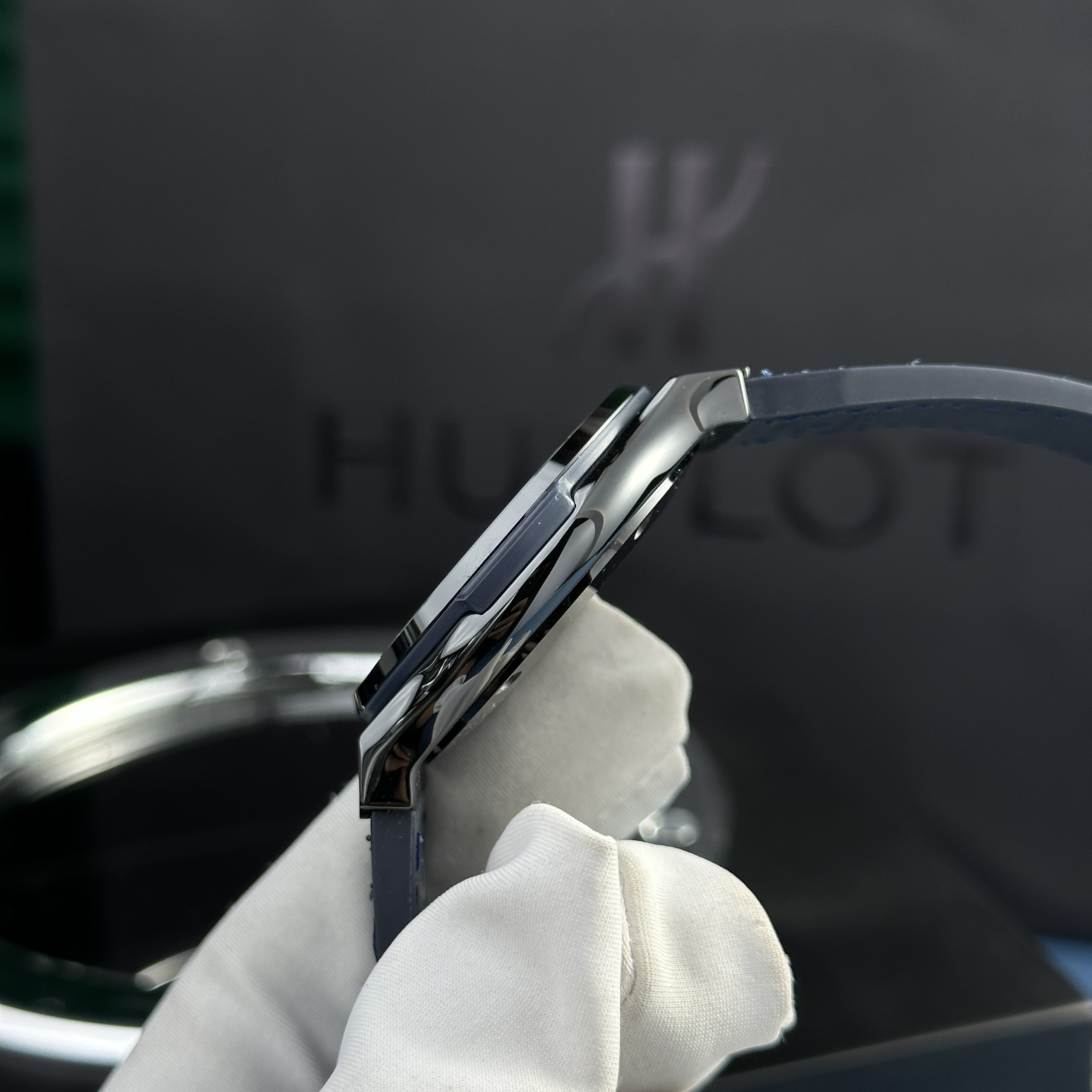 Hublot Replica Watch Classic Fusion Ceramic Blue Dial JJZ Customs 42mm - Image 6