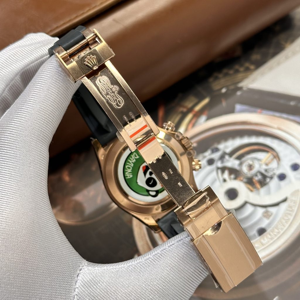Rolex Cosmograph Daytona Replica Watches Black Dial Bezel Ceramic BT Factory 40mm (2)