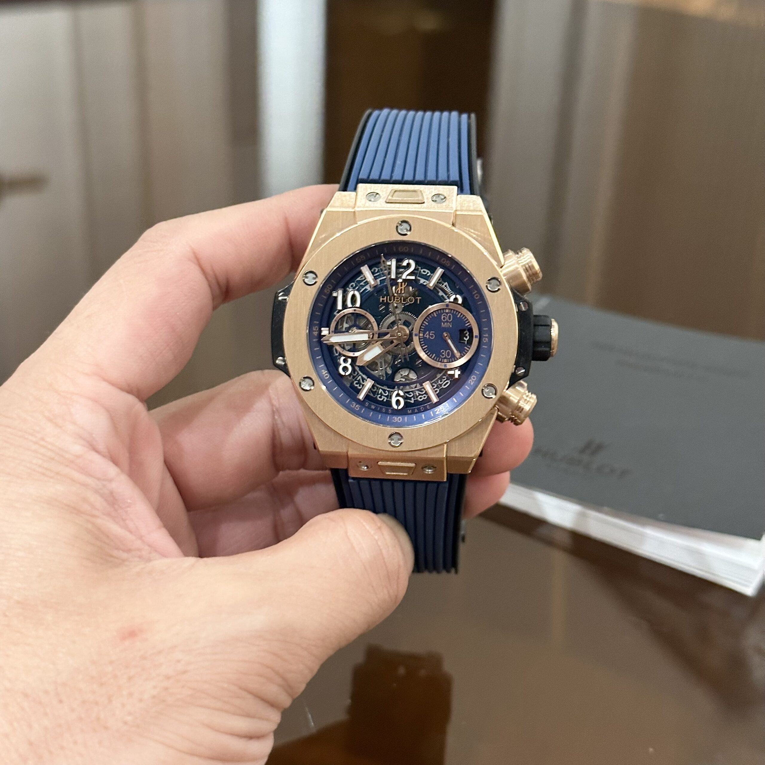 Hublot Big Bang Unico King Gold Blue Men’s Watch 42mm - Image 2