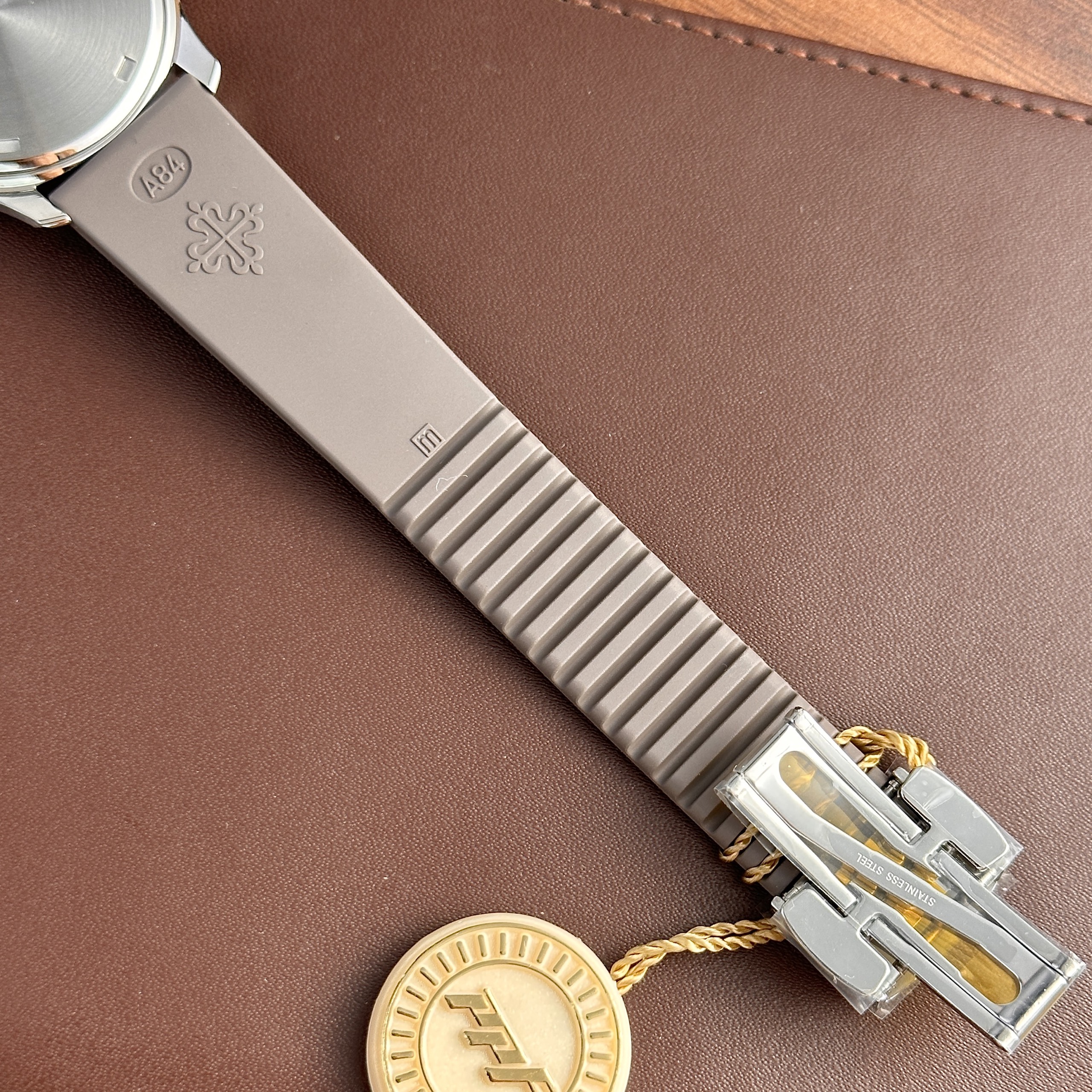 Patek Philippe Aquanaut 5067 Watch Gray Rubber PPF 35.6mm - Image 8