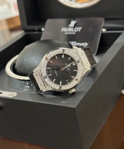 Alternative view of Hublot Classic Fusion Diamonds Black Dial Watch 38mm