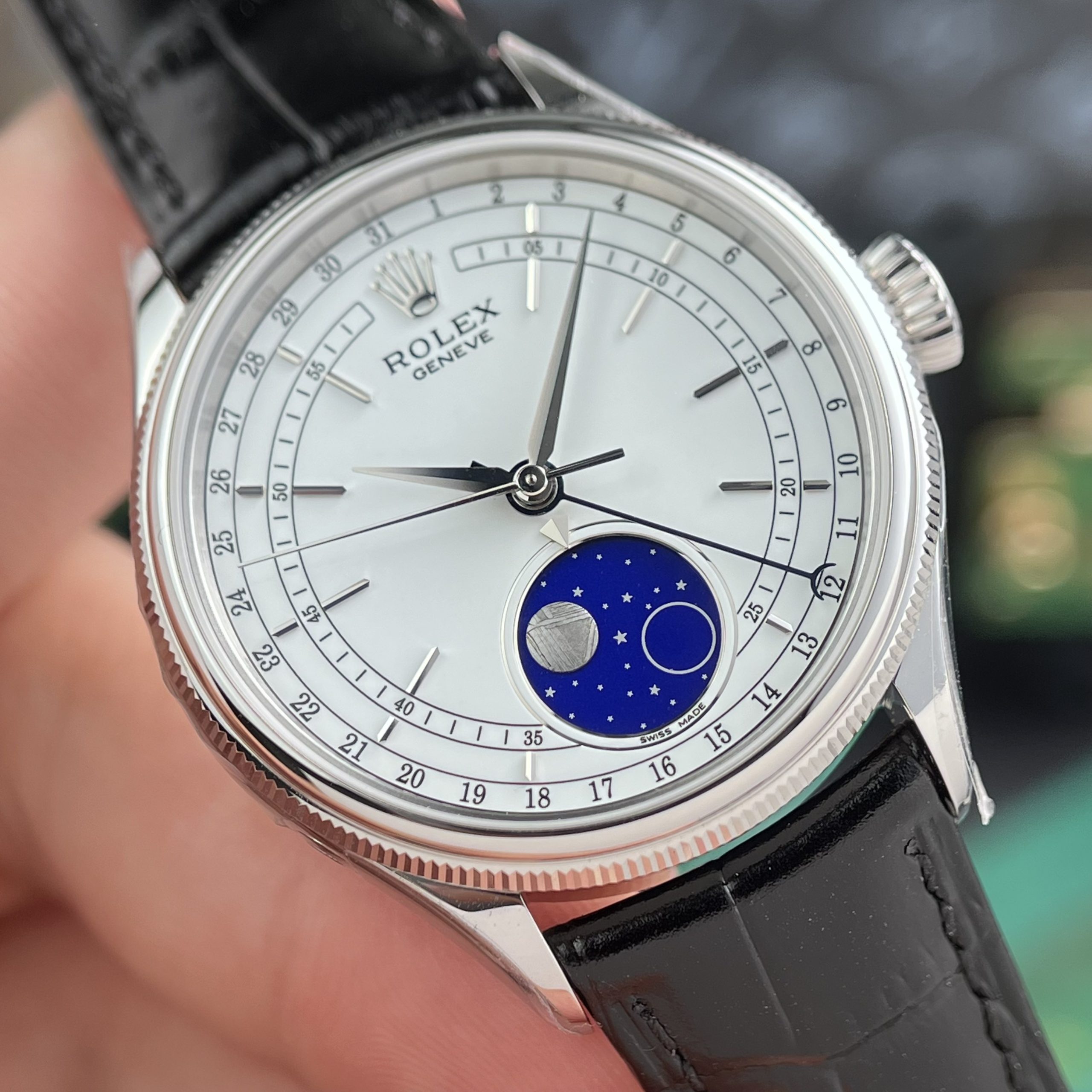 Rolex Cellini 50535 Replica Watch Sliver Leather Strap Best Quality 39mm - Image 4