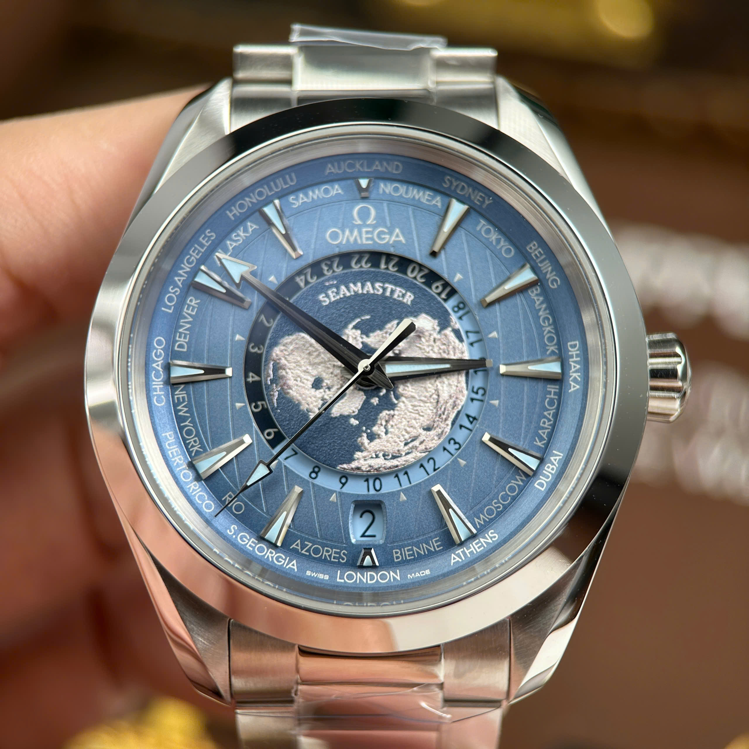 Omega Seamaster Rep11 Aqua Terra Worldtimer Dial Blue Metal Strap 43mm - Image 3