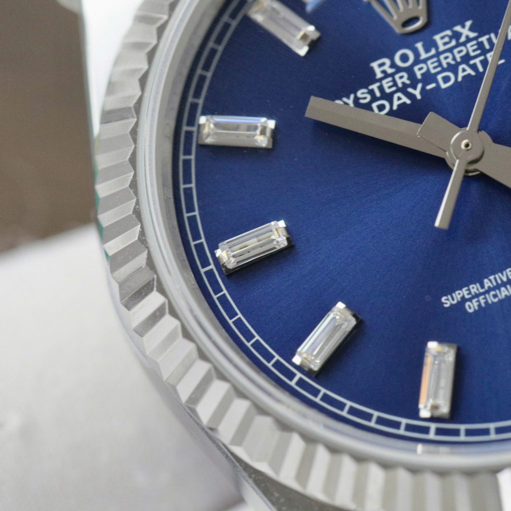 Đồng Hồ Rolex Day-Date 128236 Chế Tác Mặt Xanh Blue Cọc Số Đá Trọng Lượng 159gr Xưởng QF 36mm