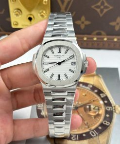 Patek Philippe Nautilus 5711 Replica 11 White Dial Metal Strap Factory BBF 40mm