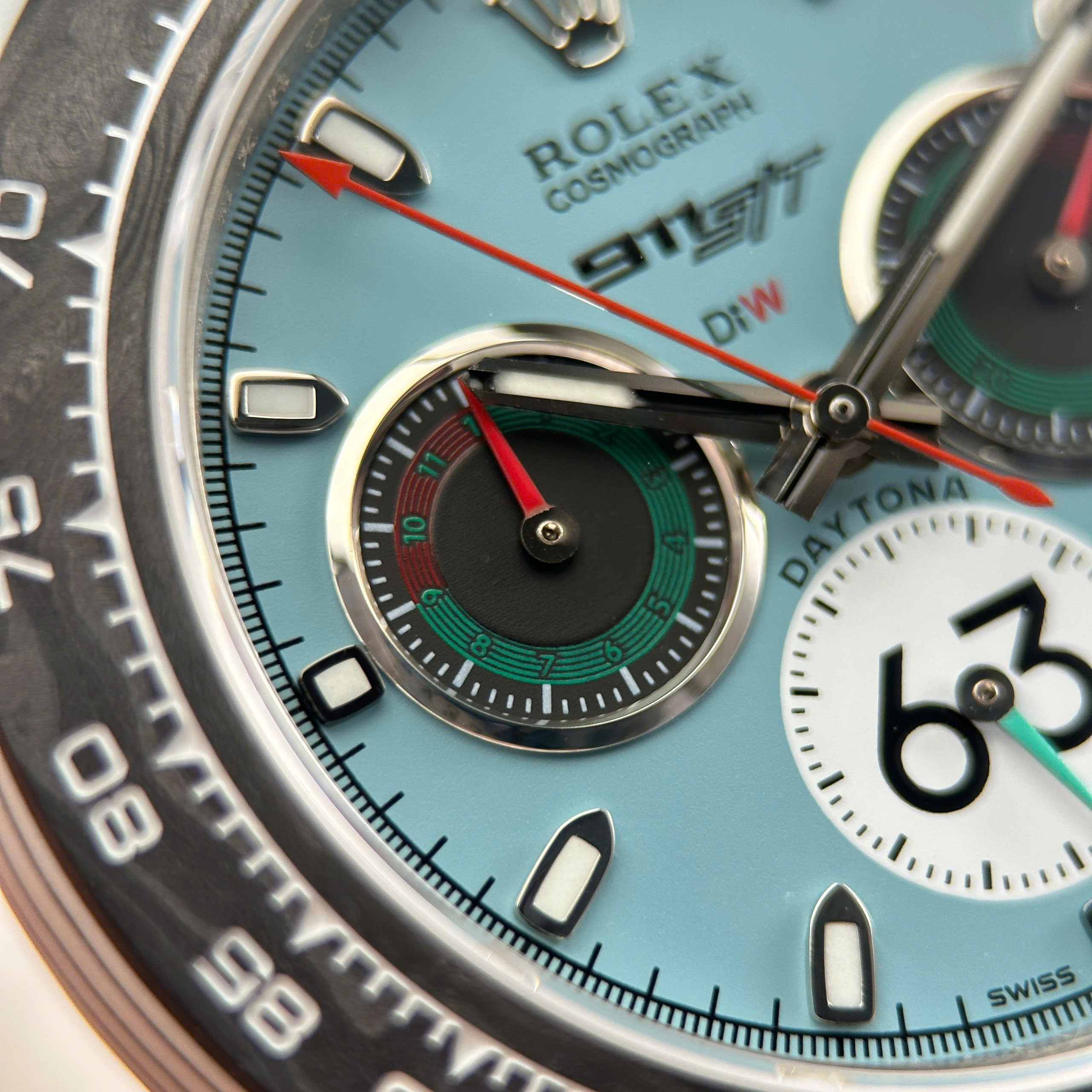 Rolex Daytona DiW Ferrari Replica 11 Dial Tiffany White Carbon Case 40mm - Image 10
