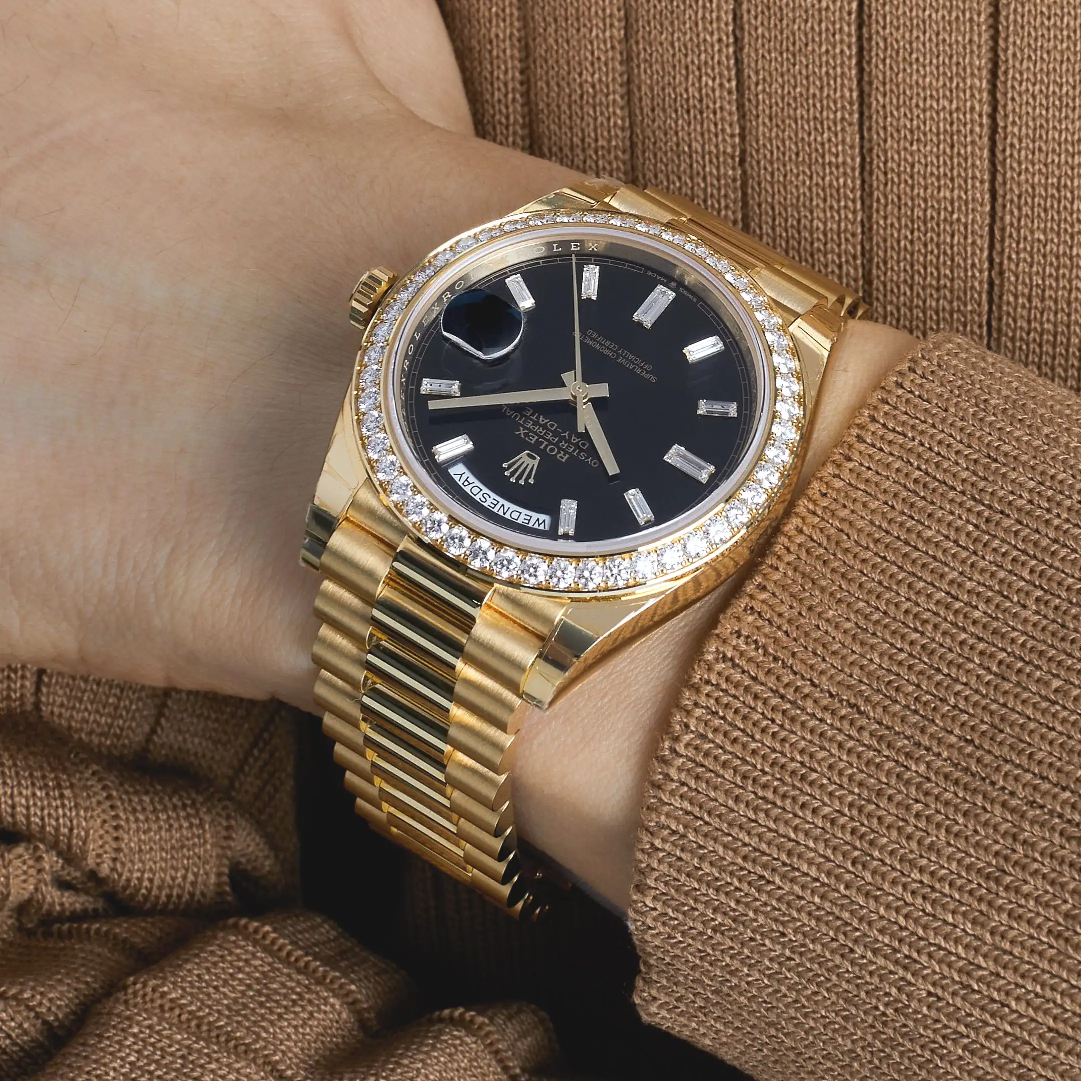 Rolex Day-Date 40 228348RBR Yellow Gold Black Diamond Dial Diamond Bezel - Image 3