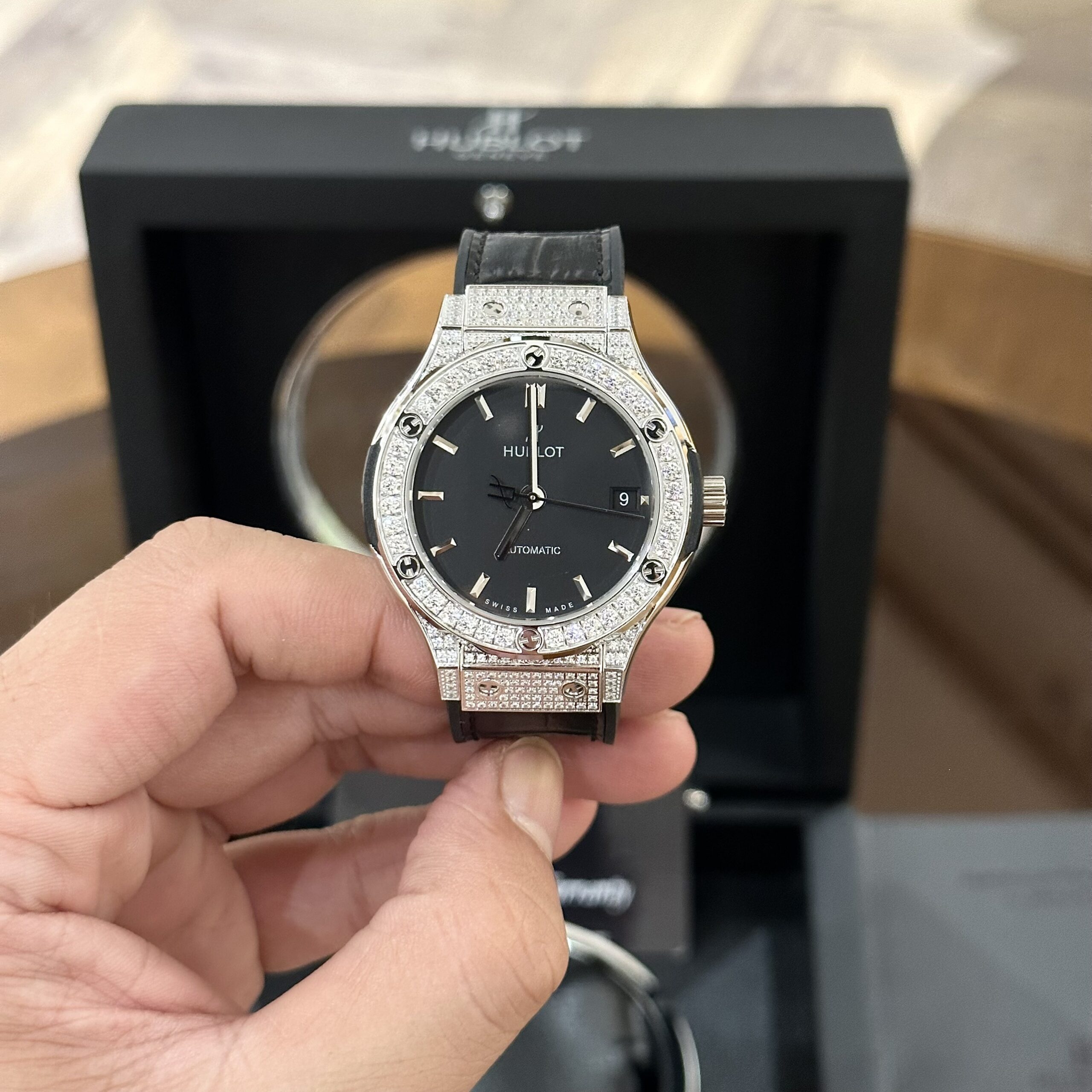Hublot Classic Fusion Diamonds Black Dial Watch 38mm - Image 3