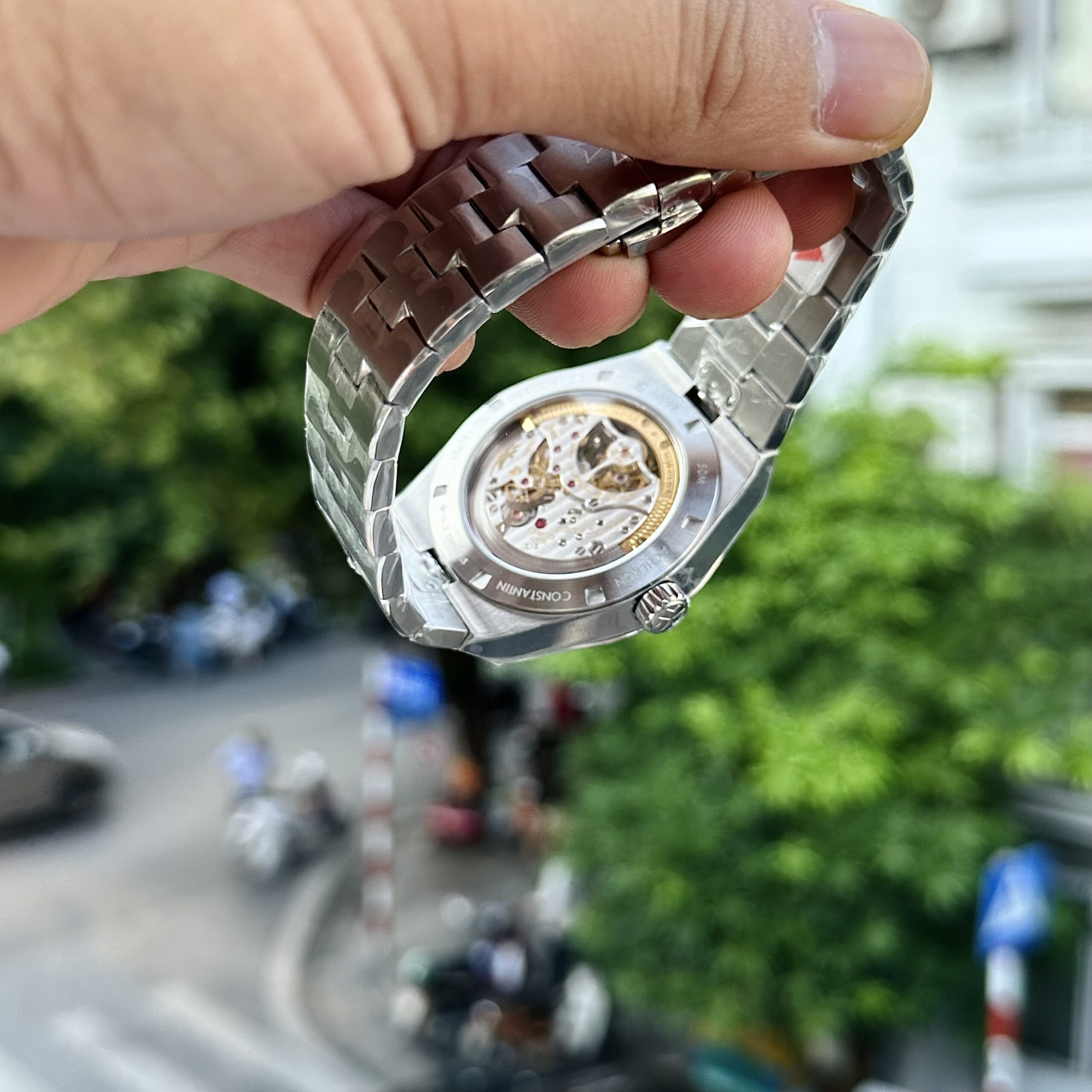Vacheron Constantin Overseas 6000V Tourbillon Sliver Replica 42.5mm - Image 5