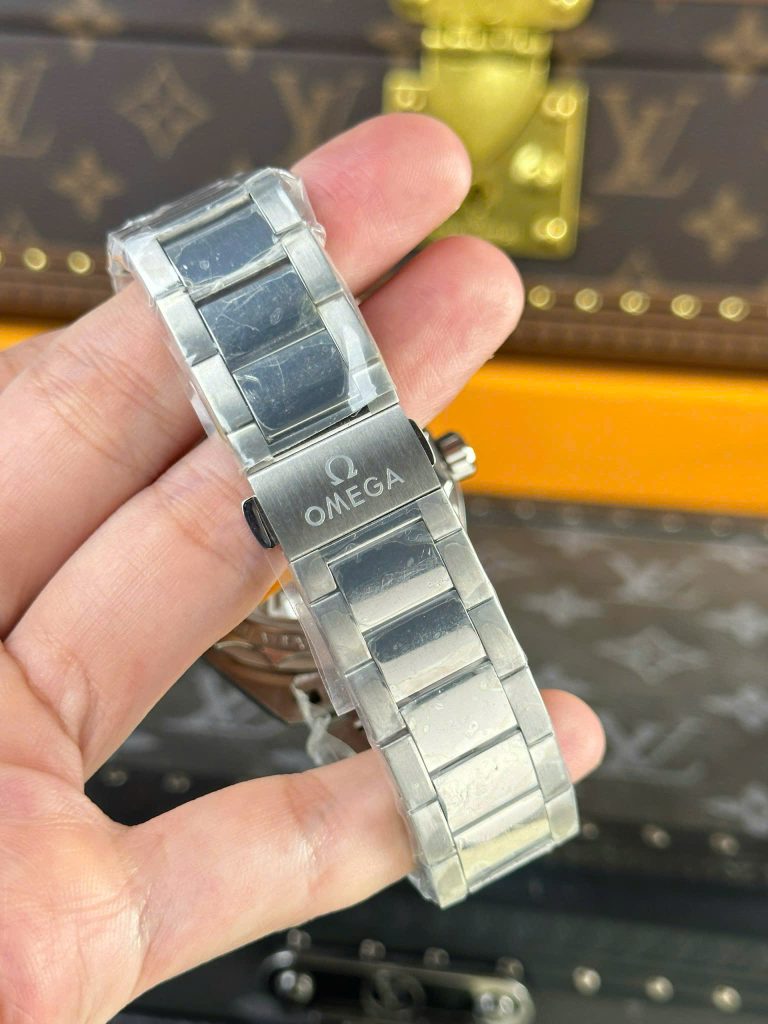 Đồng Hồ Omega Seamaster Aqua Terra Worldtimer Replica 11 Màu Xanh Lá Dây Kim Loại 43mm