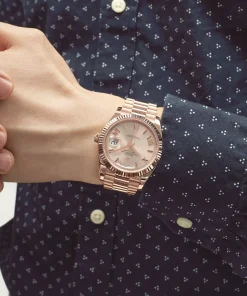 Alternative view of Rolex Day-Date 40 228235 Rose Gold Sundust Roman Dial
