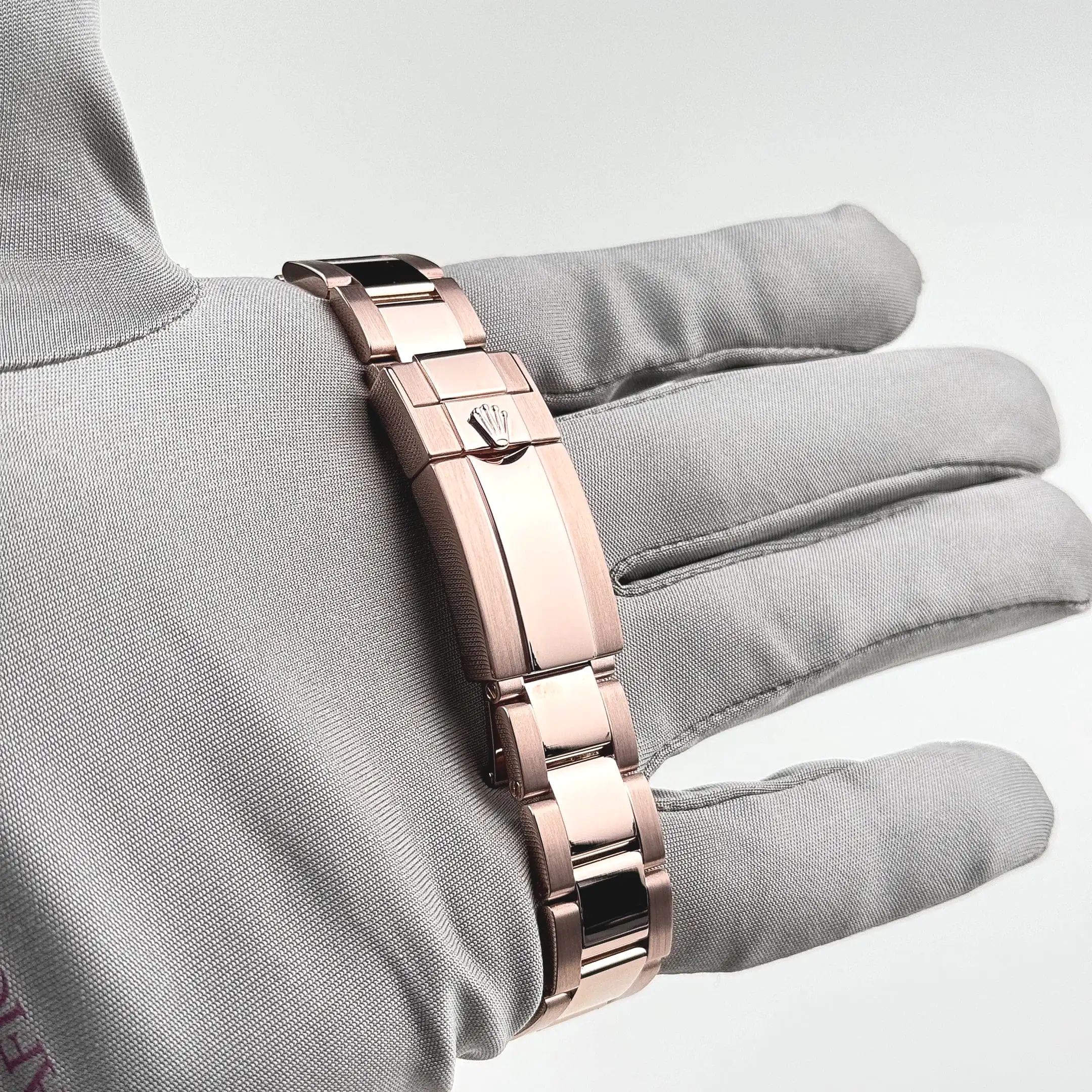 Rolex Daytona 116505 Rose Gold Sundust Diamond 40mm - Image 12