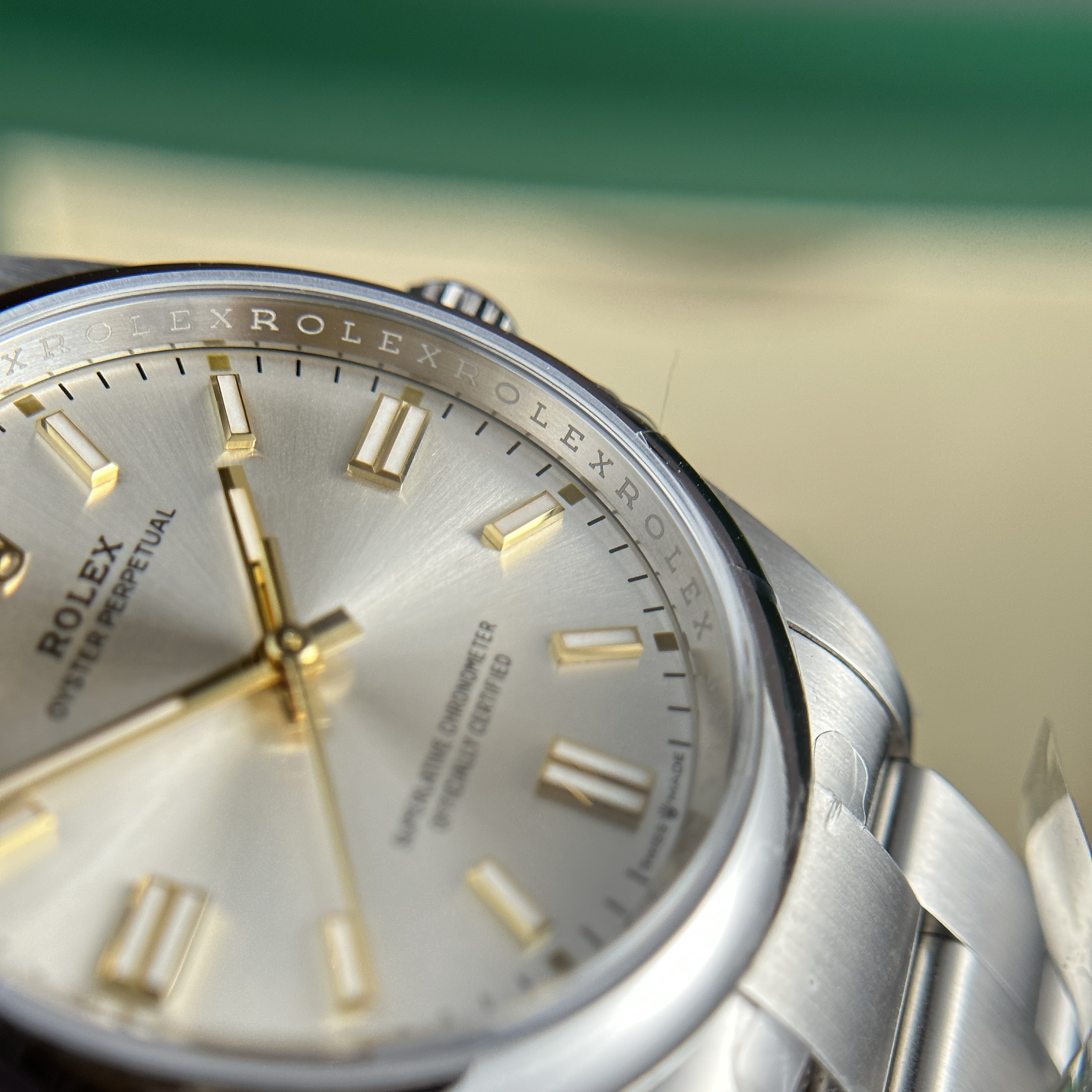 Rolex Oyster Perpetual 126000 Dial Silver Replica Watches Clean Factory 36mm - Image 8