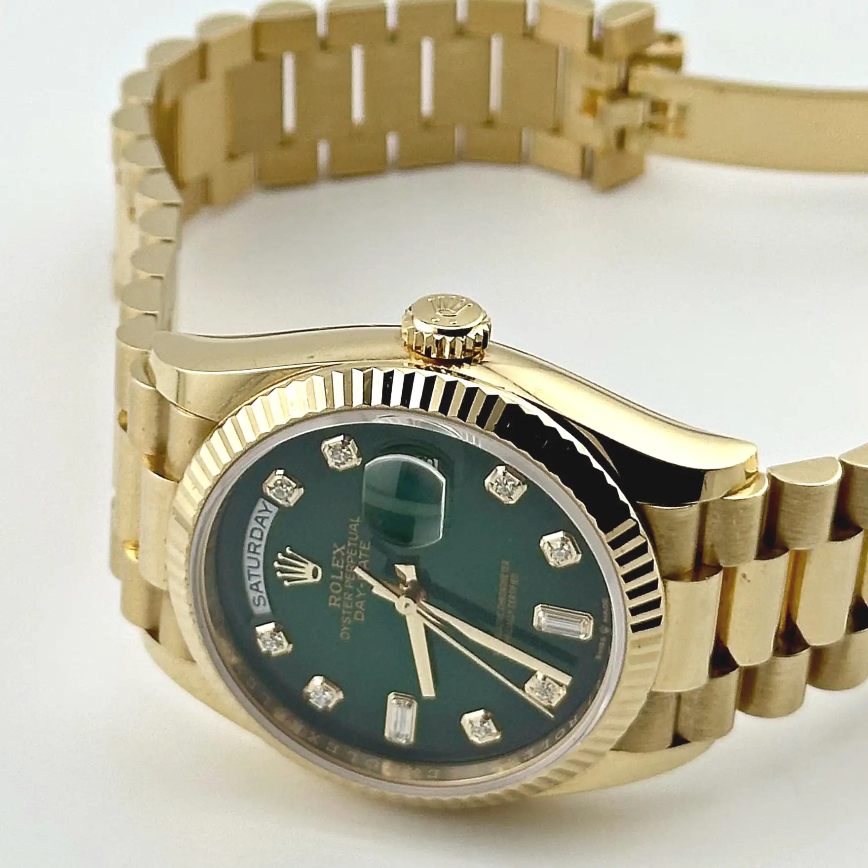 Rolex Day-Date 36 128238 Yellow Gold Green Diamond Dial - Image 5
