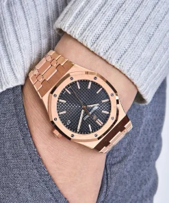 Alternative view of Audemars Piguet Royal Oak 15500OR.OO.1220OR.01 Selfwinding Rose Gold Black Dial