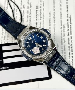 Alternative view of Hublot Big Bang One Click Replica 11 Watch Best Quality 39mm