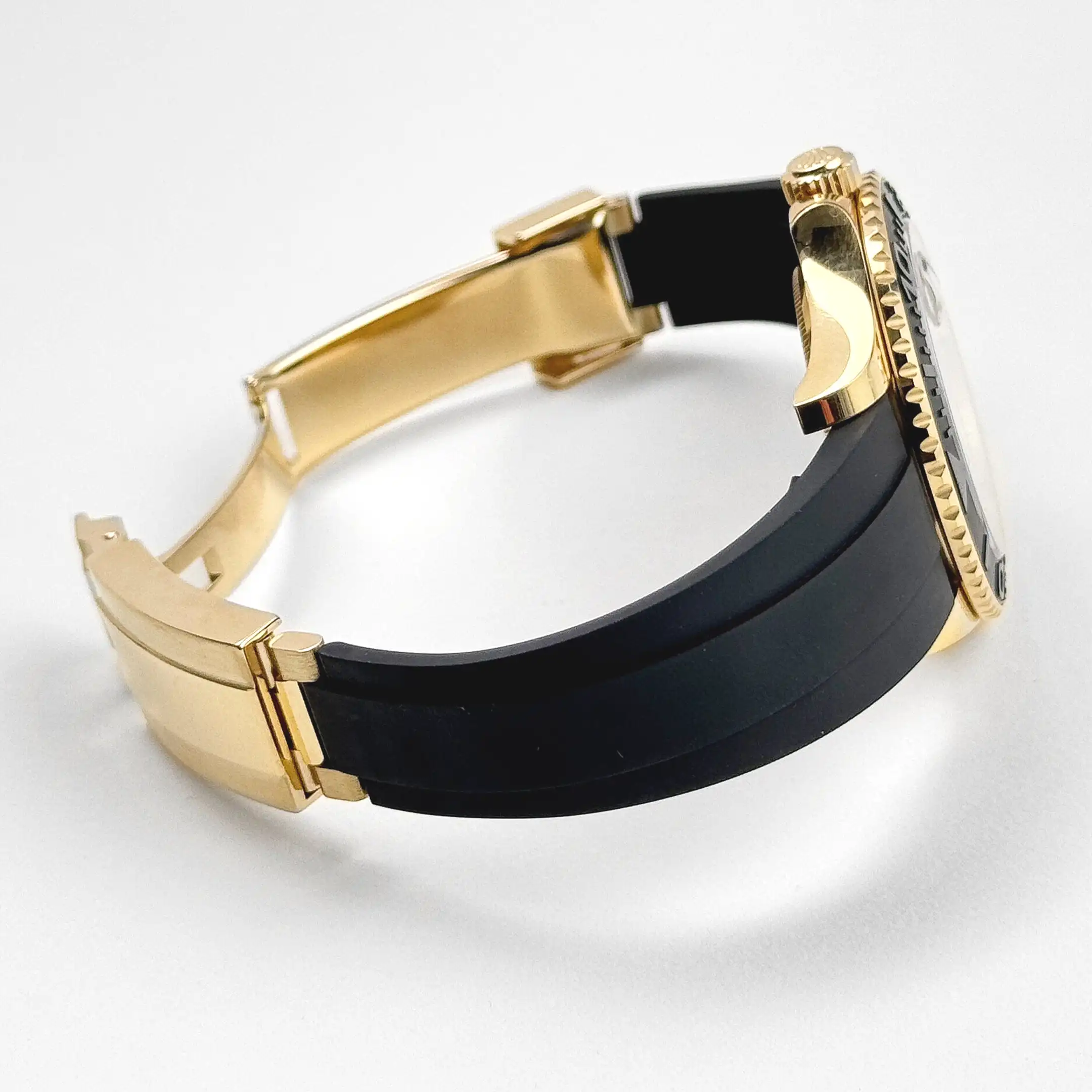 Rolex Yacht-Master 42 226658 Yellow Gold Oysterflex - Image 9