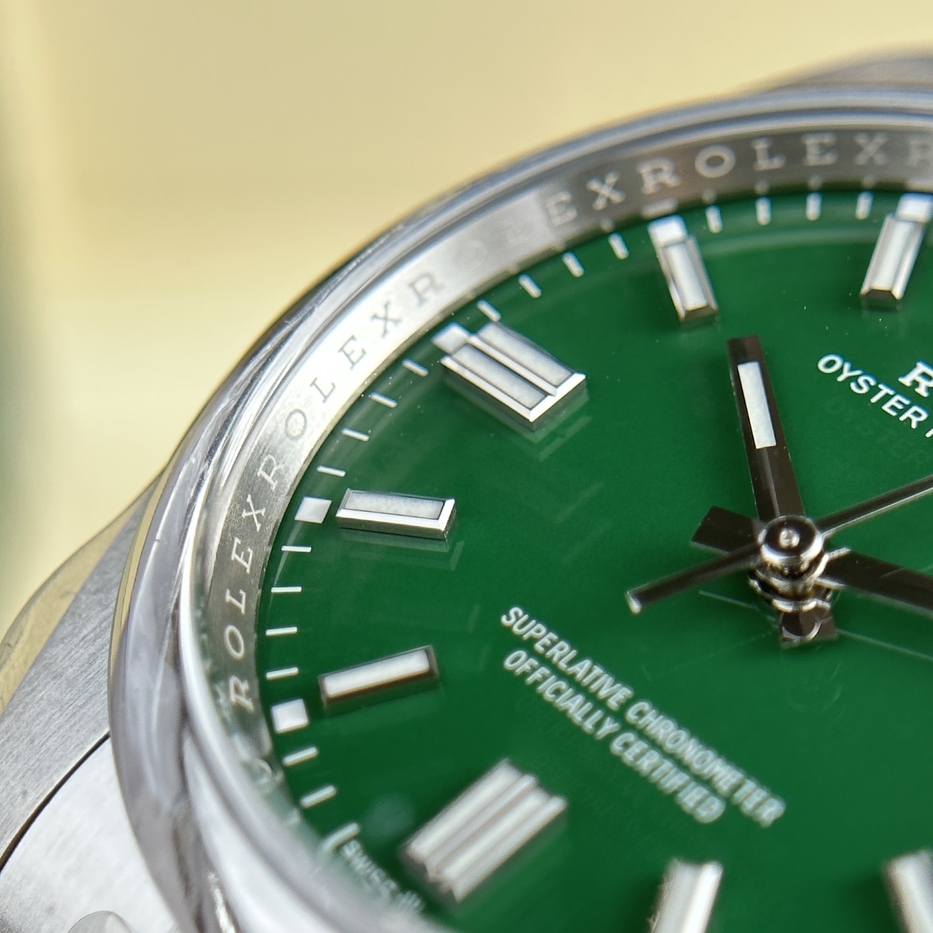 Rolex Oyster Perpetual 126000 Best Replica Watch Green Dial Clean Factory 36mm - Image 6