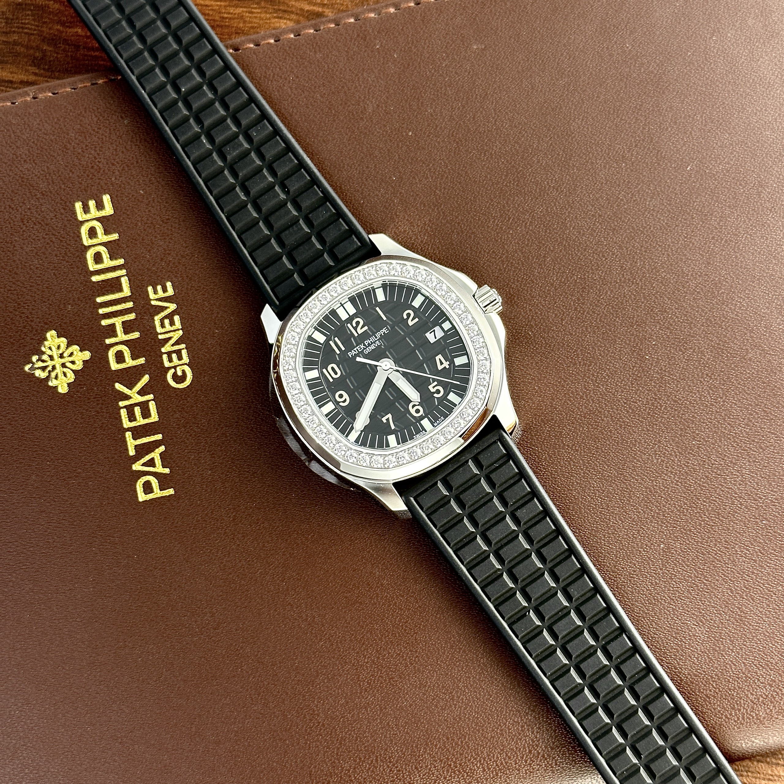 Patek Philippe Aquanaut 5067 Watch Black Rubber PPF 35.6mm - Image 2