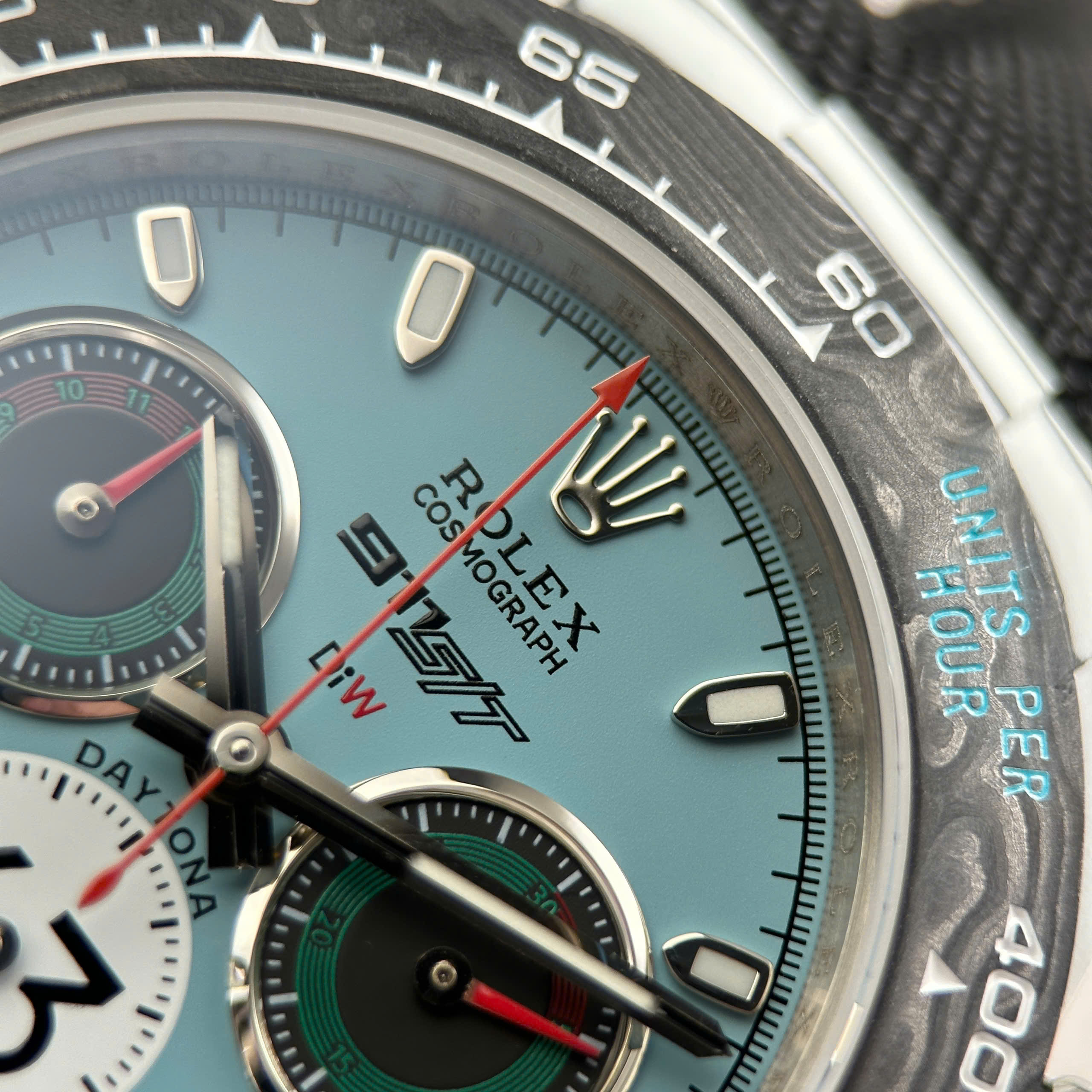 Rolex Daytona DiW Ferrari Replica 11 Dial Tiffany White Carbon Case 40mm - Image 8