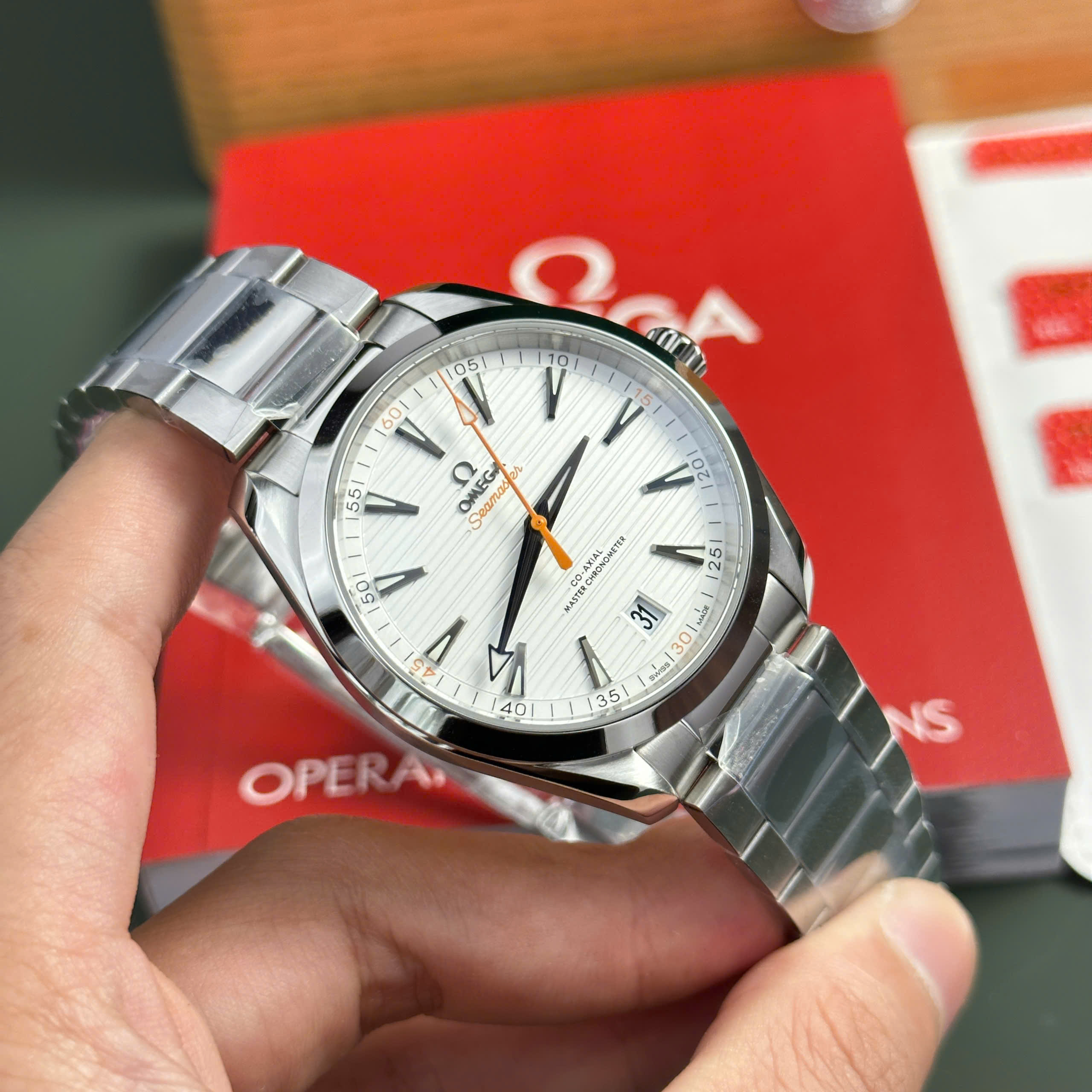 Omega Seamaster Aqua Terra 150M Replica 11 White Dial Factory VS 41mm - Image 3