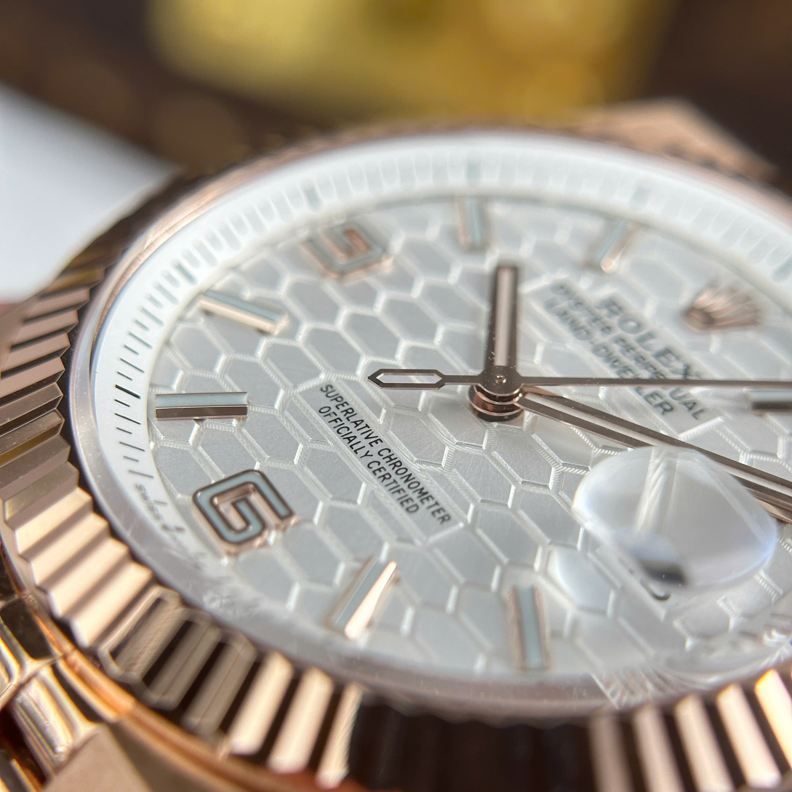 Rolex Land-Dweller 127335 Best Quality Rose Gold White Dial Honeycomb Pattern 40mm - Image 7