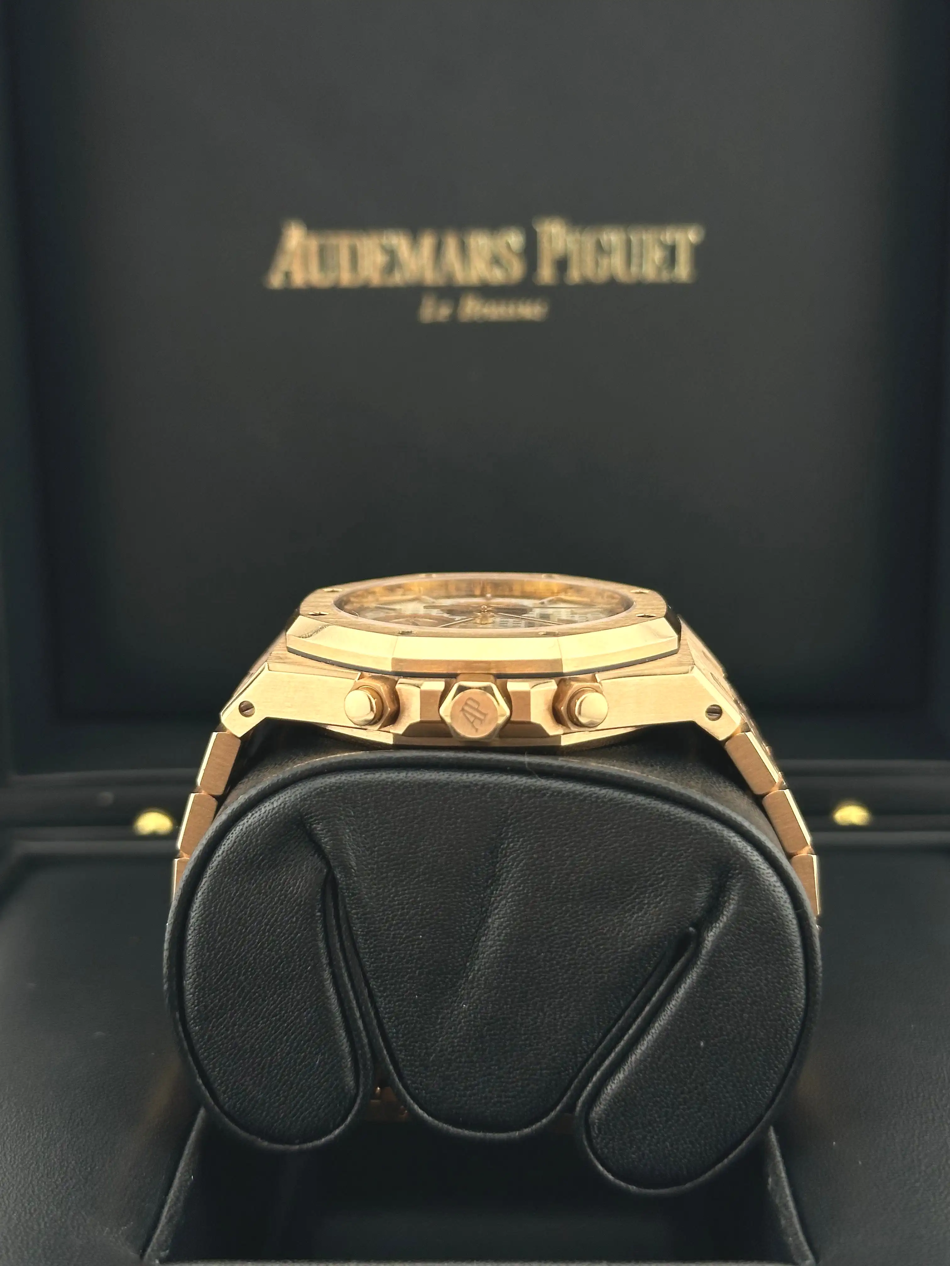 Audemars Piguet Royal Oak 26315OR.OO.1256OR.01 Chronograph Rose Gold Silver Dial - Image 3